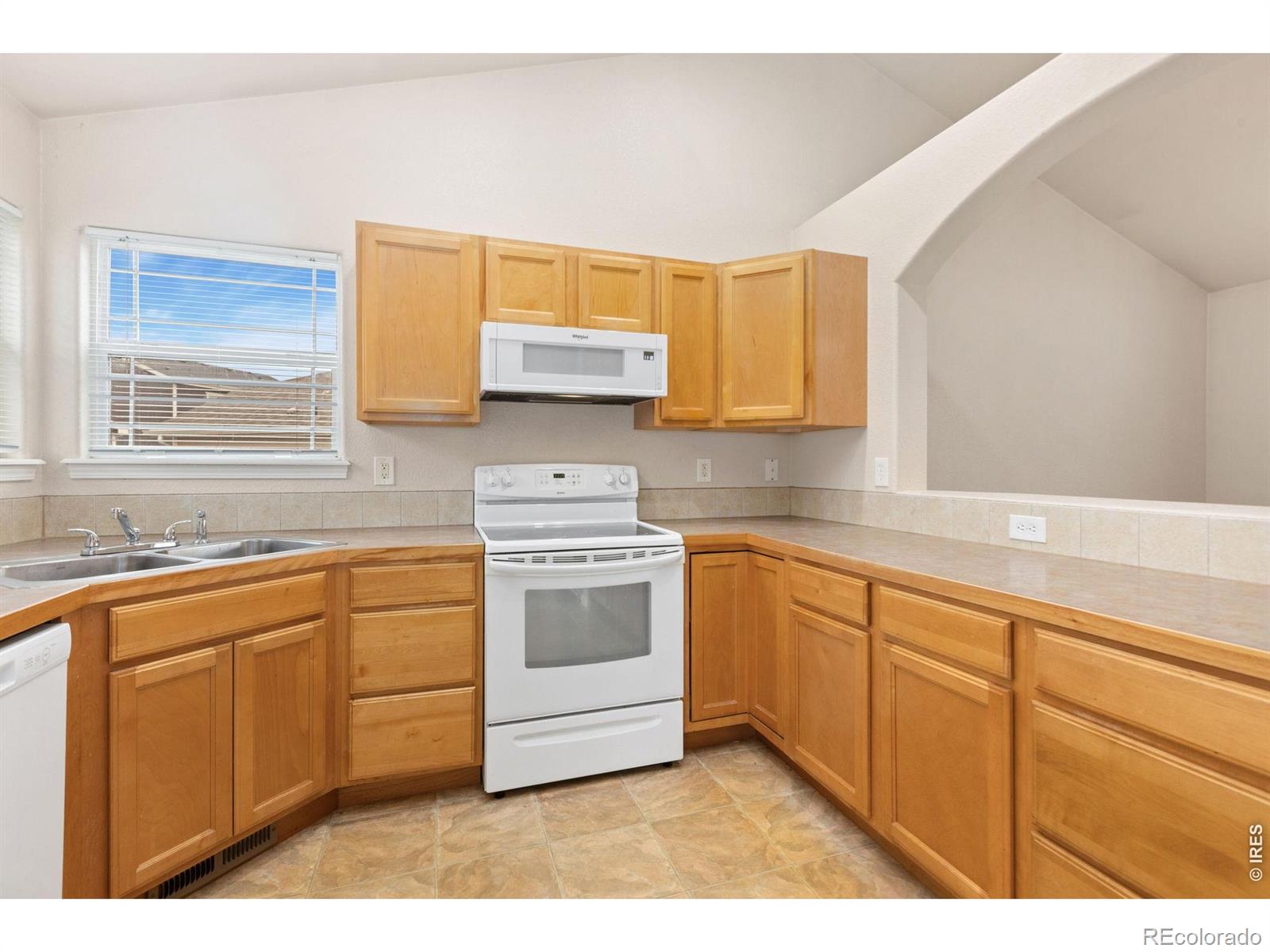 MLS Image #7 for 3201  rock point court,evans, Colorado