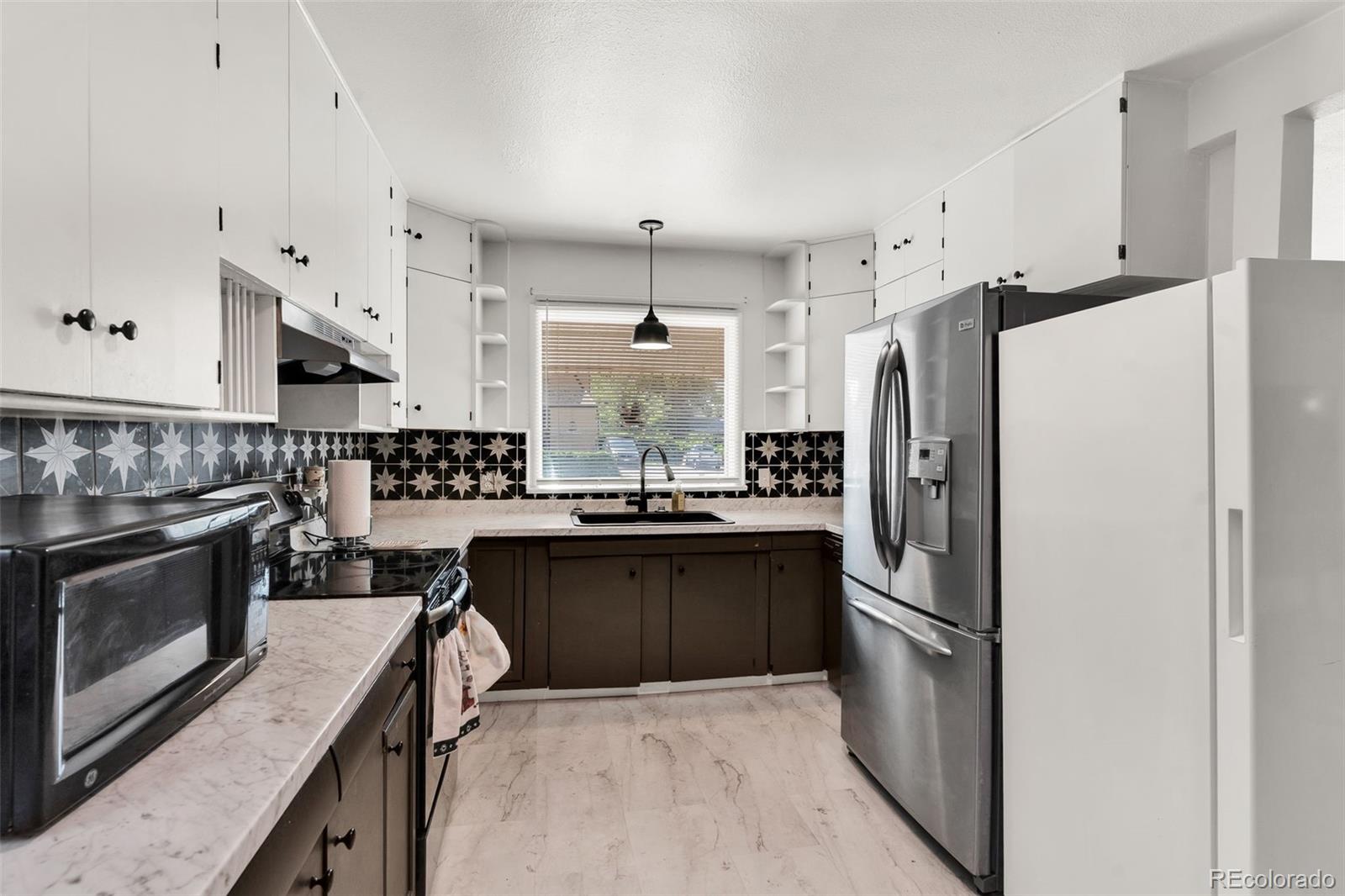 MLS Image #11 for 2118  spruce street,pueblo, Colorado