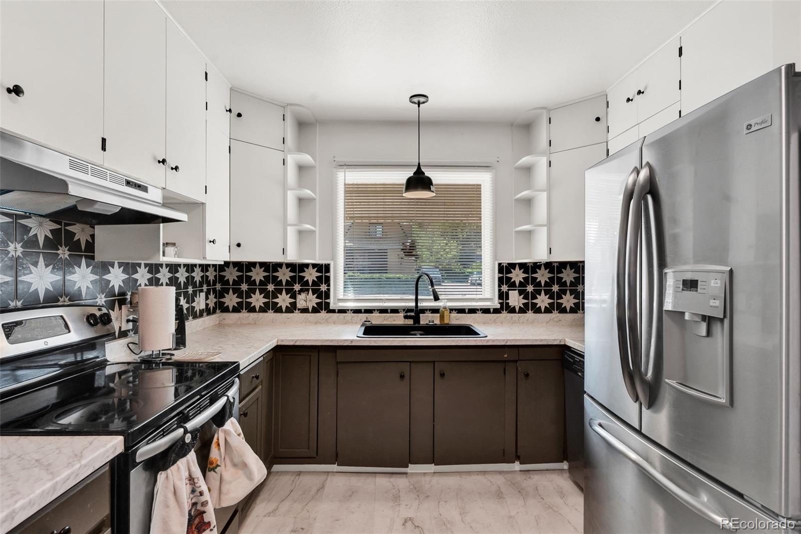 MLS Image #12 for 2118  spruce street,pueblo, Colorado