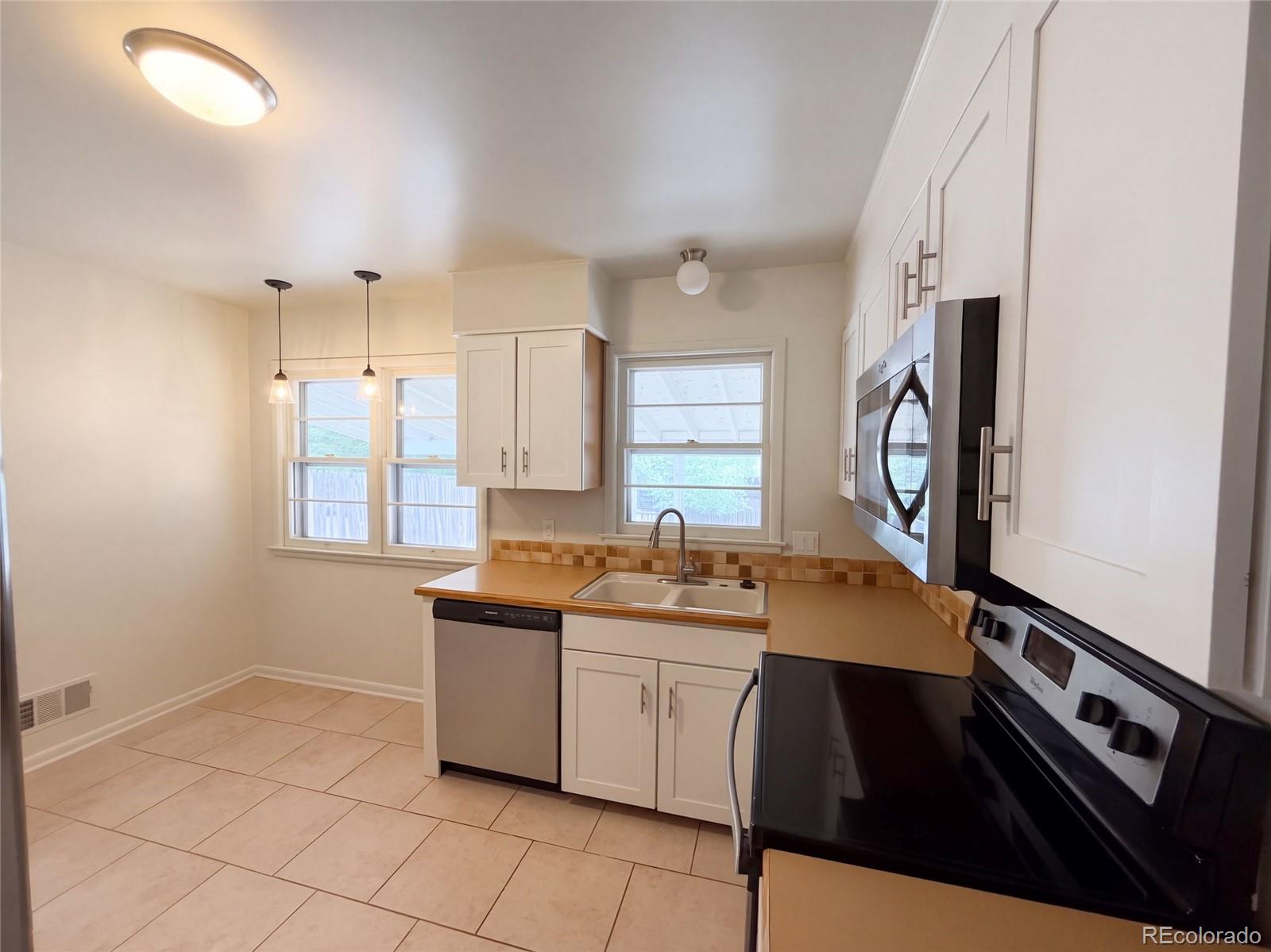 MLS Image #10 for 2428  15th avenue court,greeley, Colorado