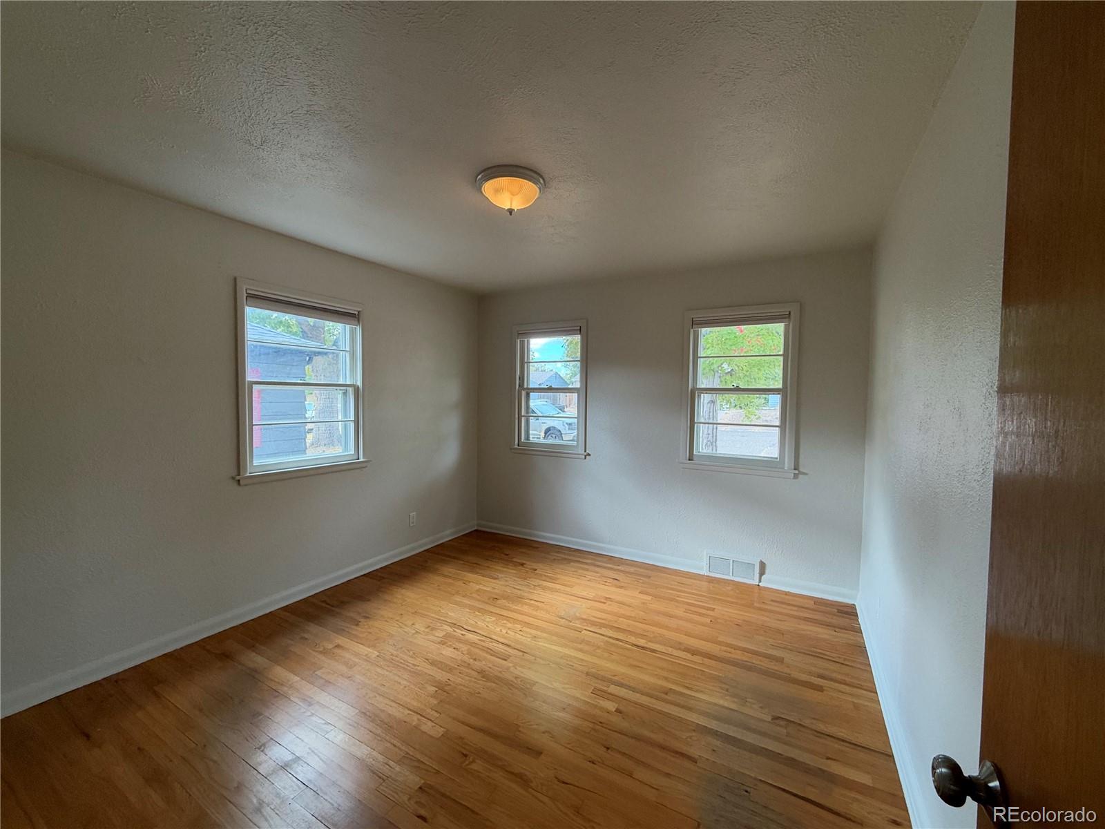 MLS Image #3 for 2428  15th avenue court,greeley, Colorado