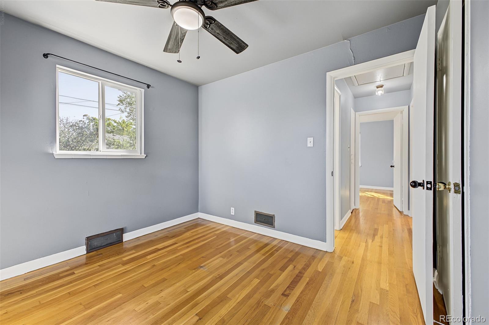 MLS Image #20 for 820  oakland street,aurora, Colorado