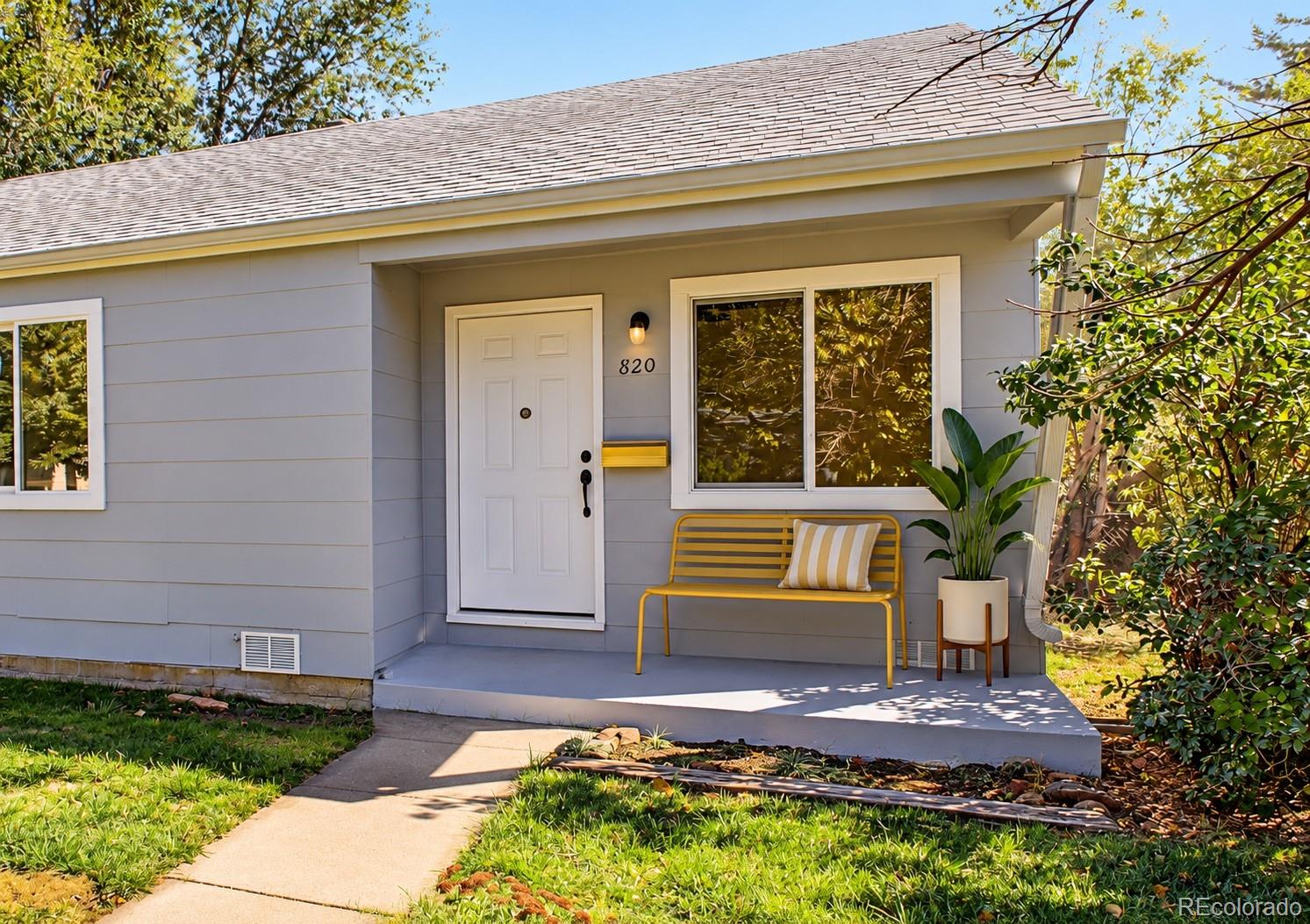 MLS Image #4 for 820  oakland street,aurora, Colorado