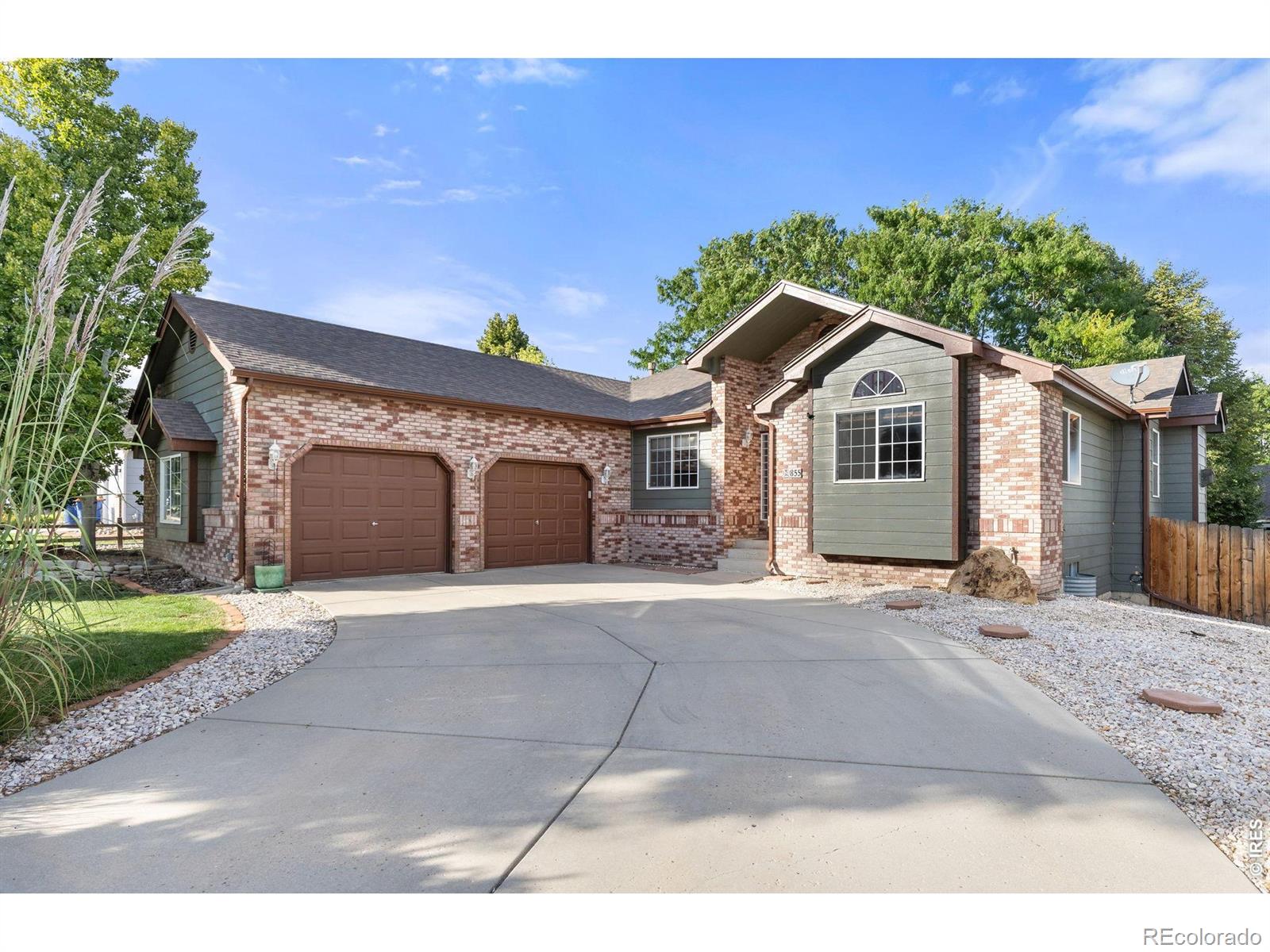 MLS Image #0 for 855 n 7th street,johnstown, Colorado