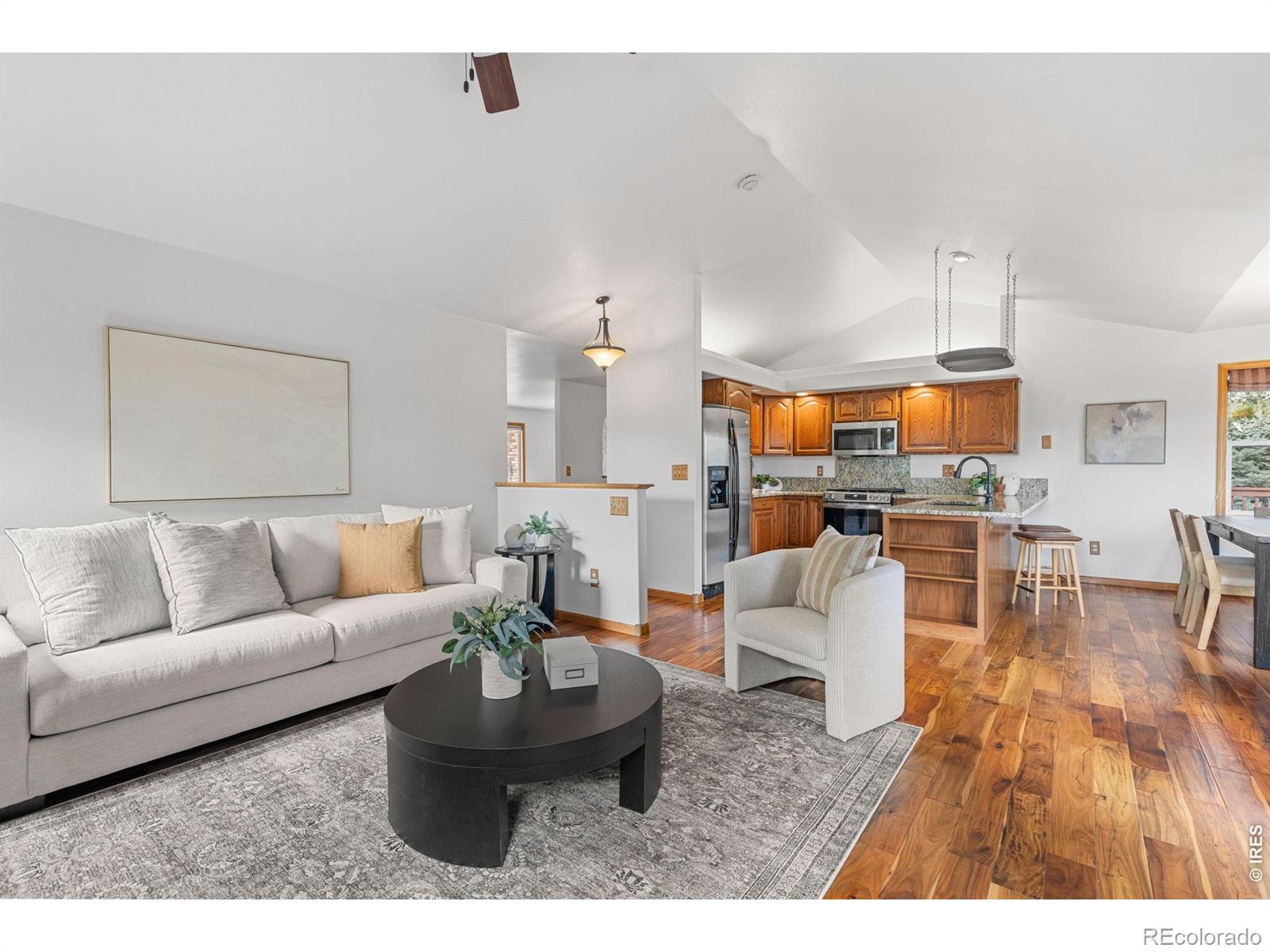 MLS Image #3 for 855 n 7th street,johnstown, Colorado