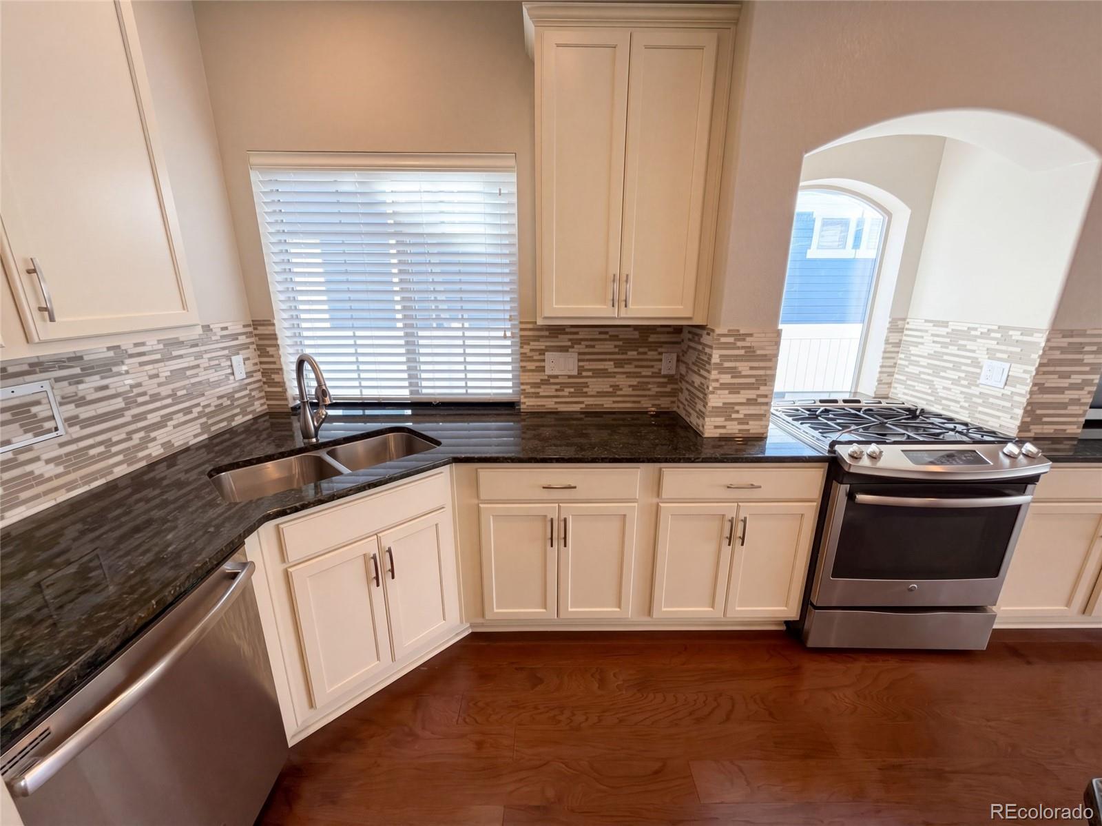 MLS Image #8 for 4741  ventura street,denver, Colorado