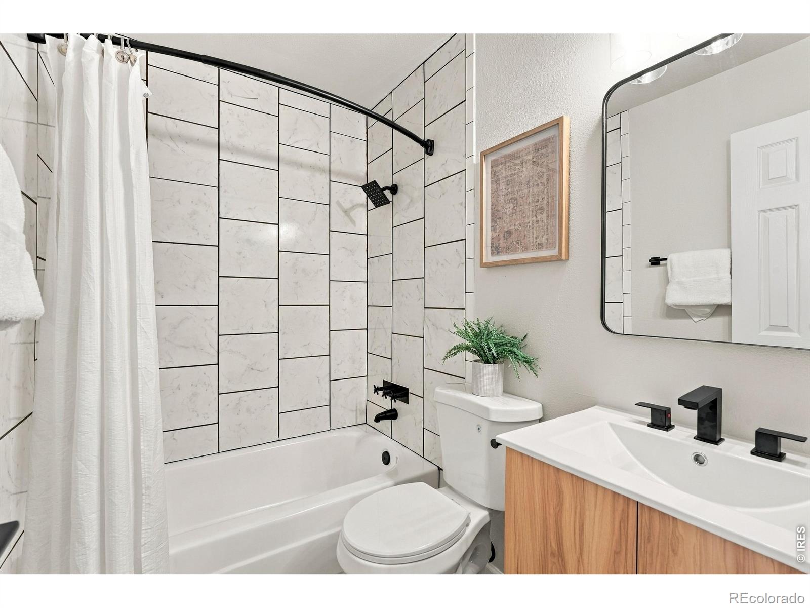 MLS Image #11 for 3109  douglas avenue,loveland, Colorado
