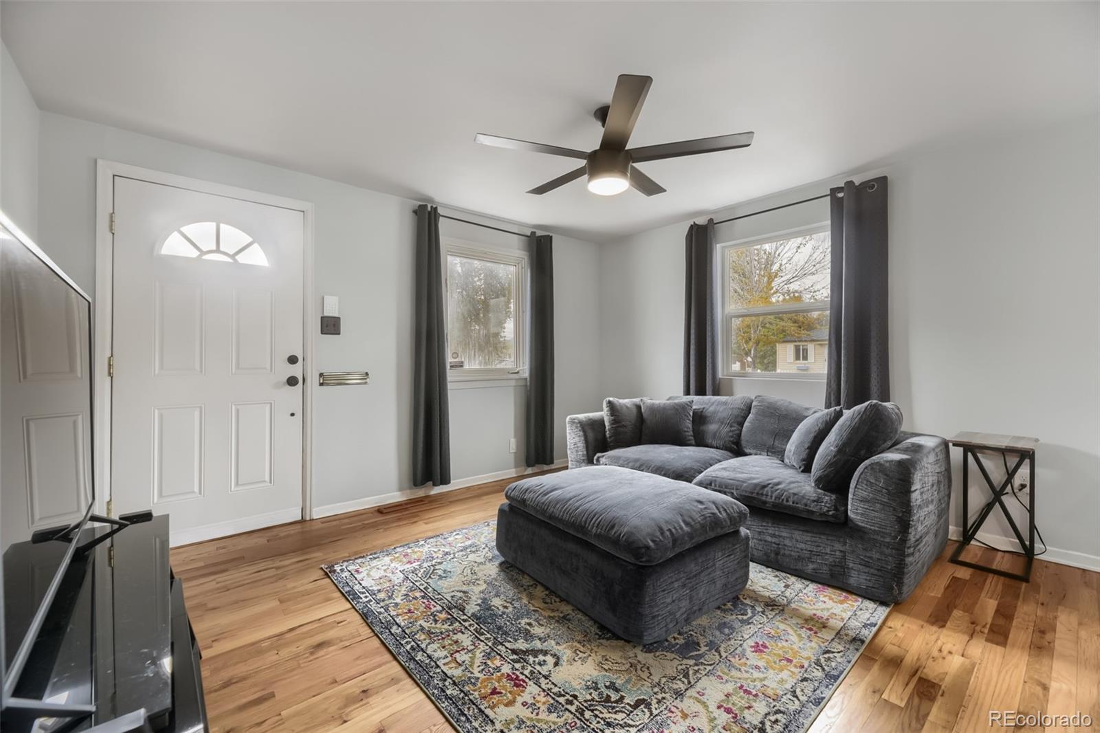 MLS Image #4 for 6965 w 54th avenue,arvada, Colorado