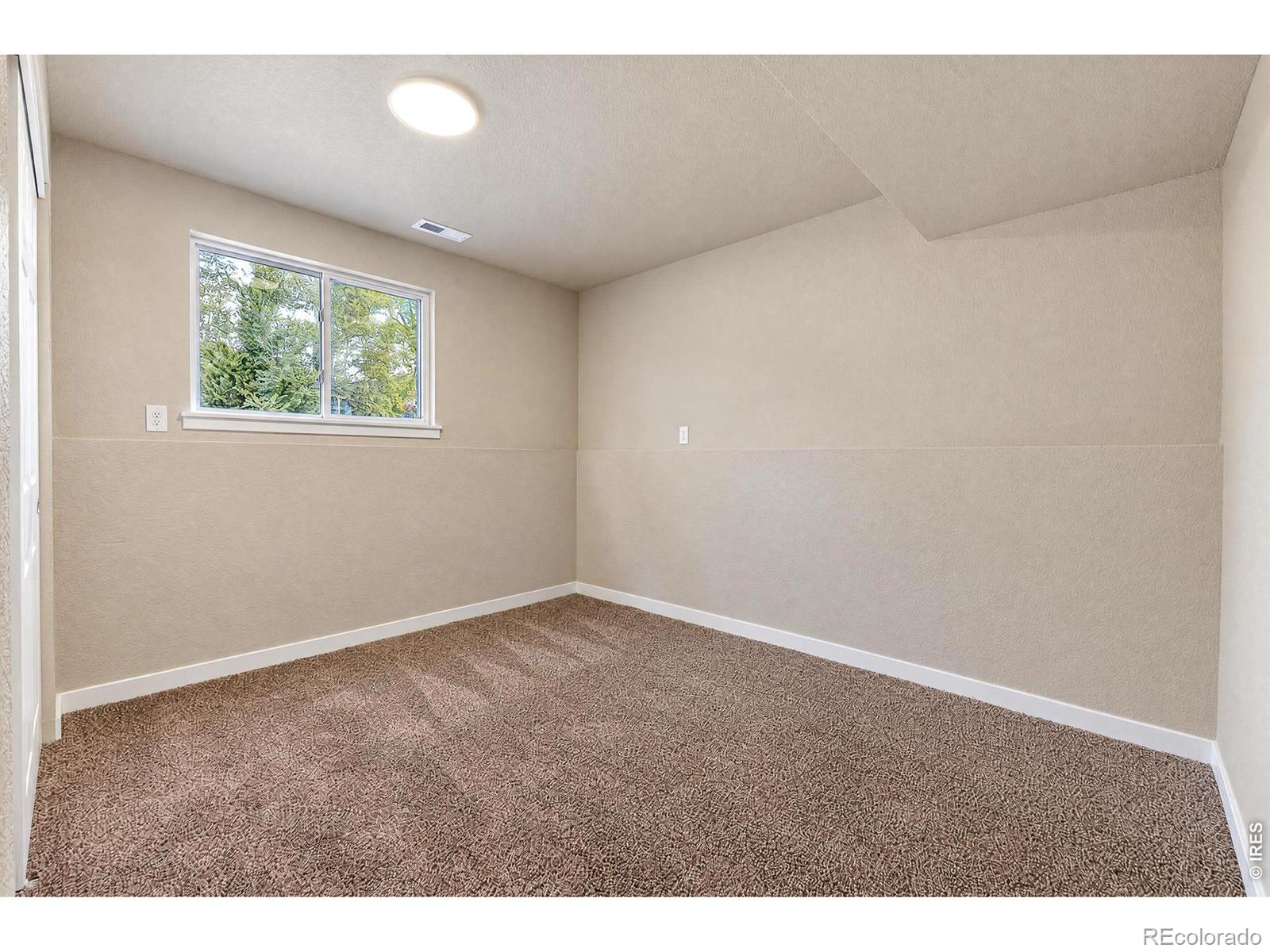 MLS Image #15 for 3357  19th st dr,greeley, Colorado