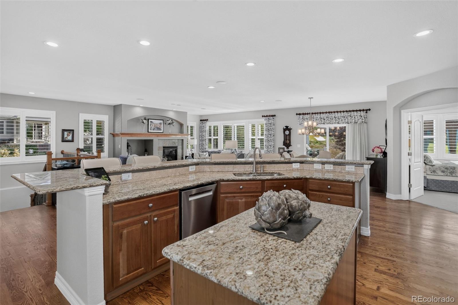 MLS Image #14 for 14951  verbena street,thornton, Colorado