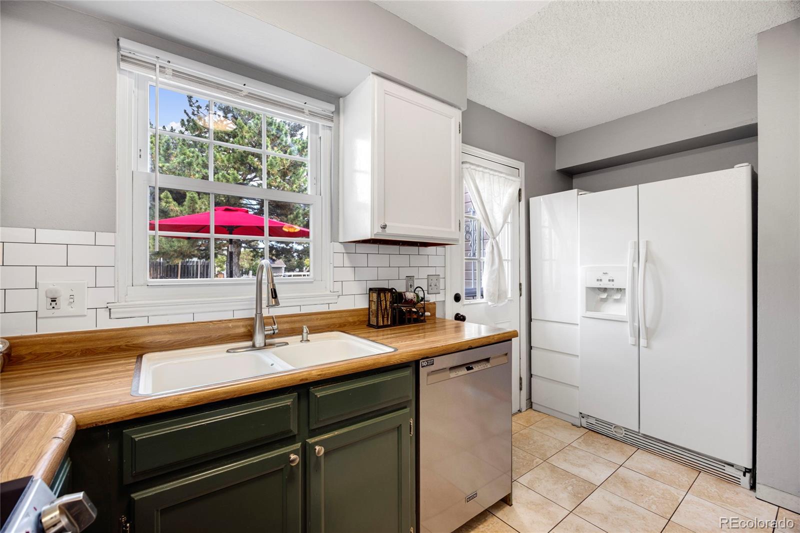 MLS Image #19 for 14232 e hawaii circle a,aurora, Colorado