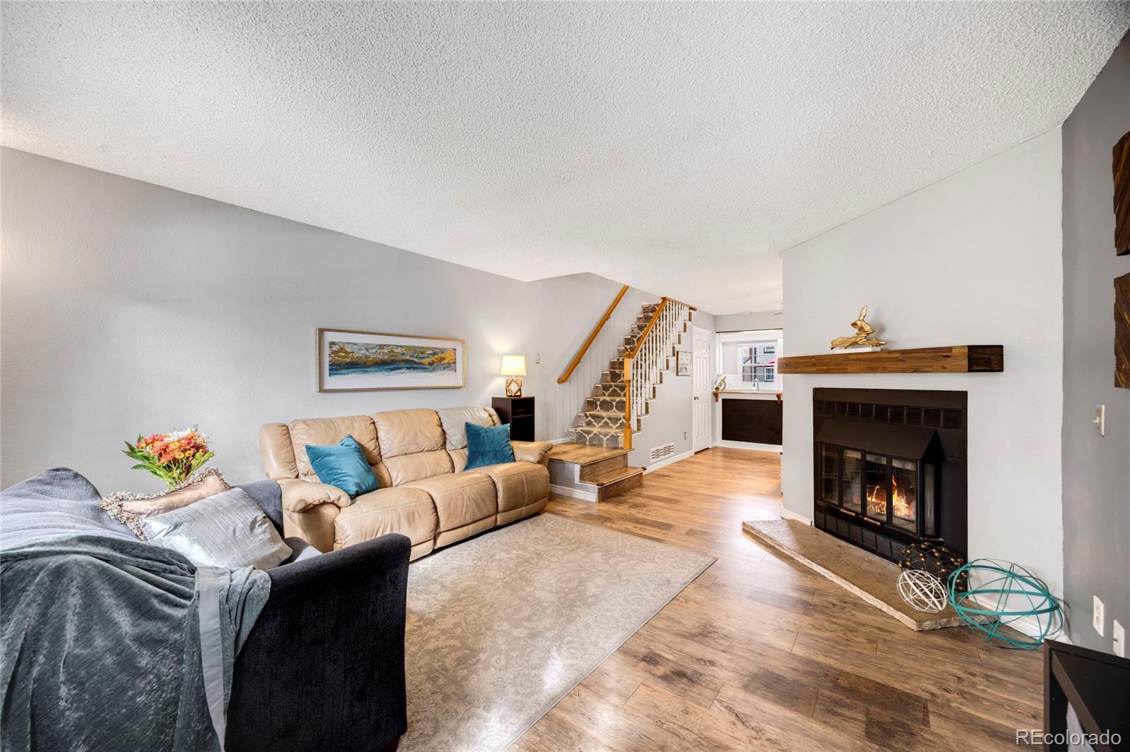 MLS Image #5 for 14232 e hawaii circle a,aurora, Colorado