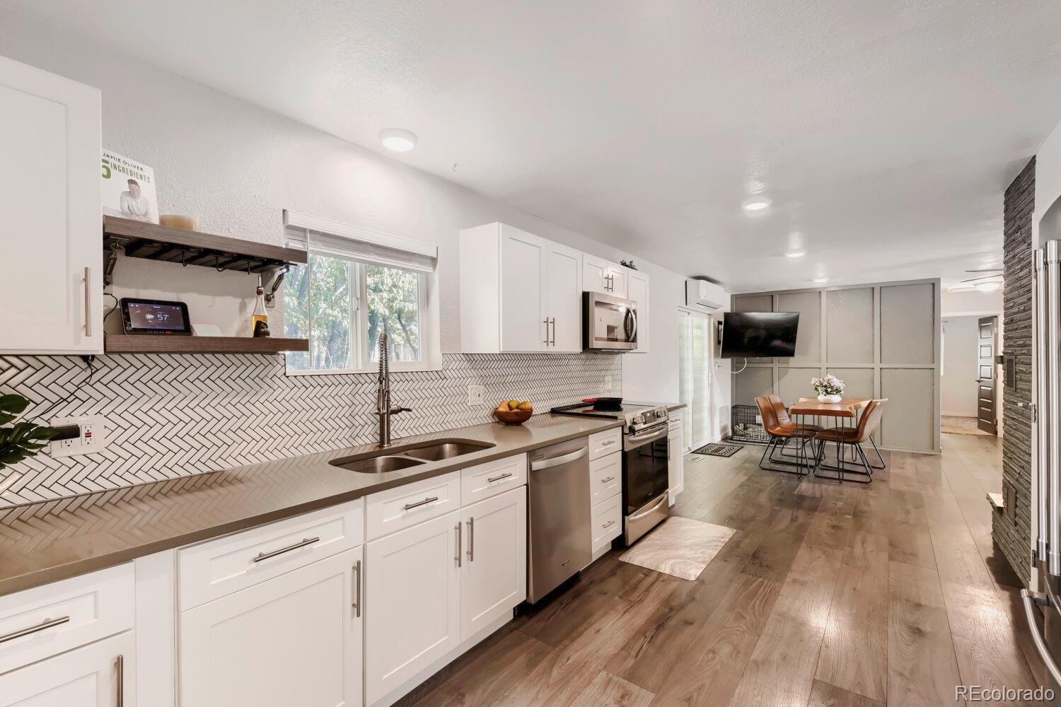 MLS Image #8 for 706  hover street,longmont, Colorado