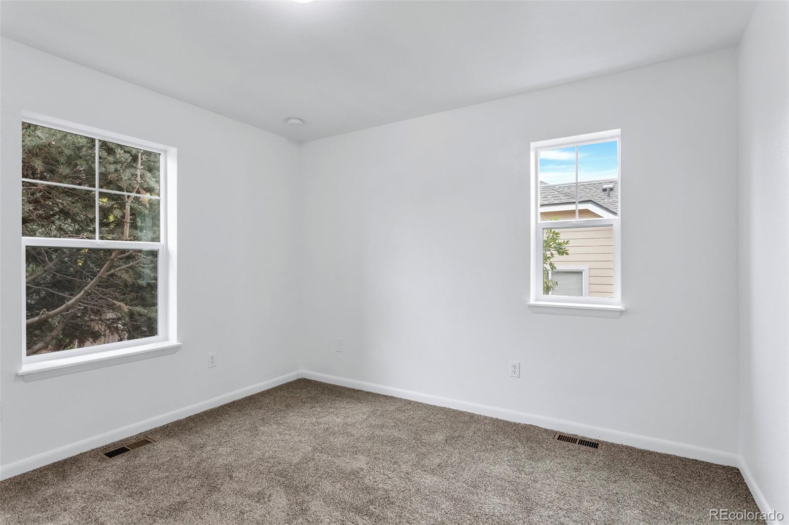 MLS Image #11 for 1852  eagle street,aurora, Colorado