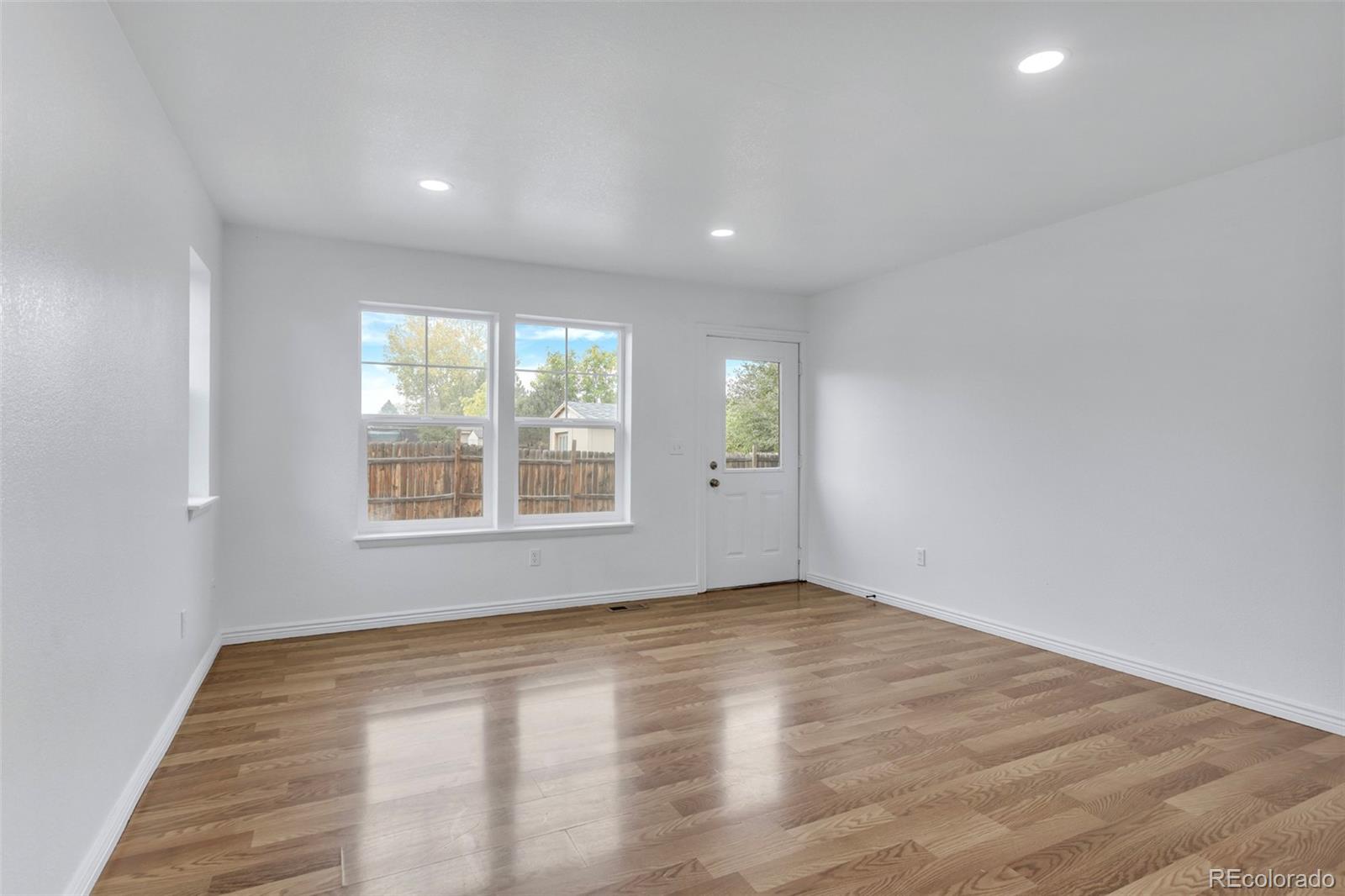 MLS Image #5 for 1852  eagle street,aurora, Colorado