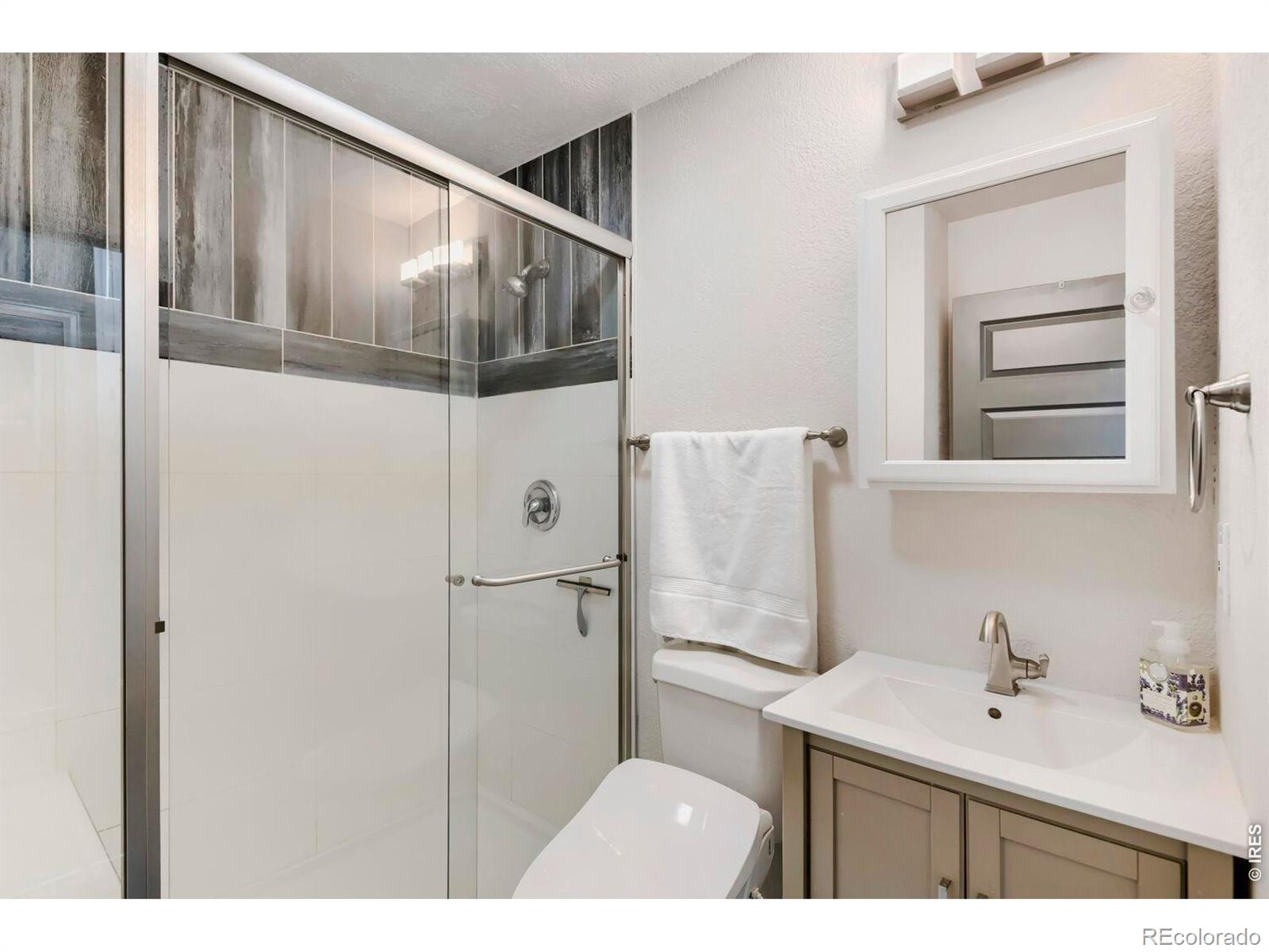 MLS Image #10 for 706  hover street,longmont, Colorado