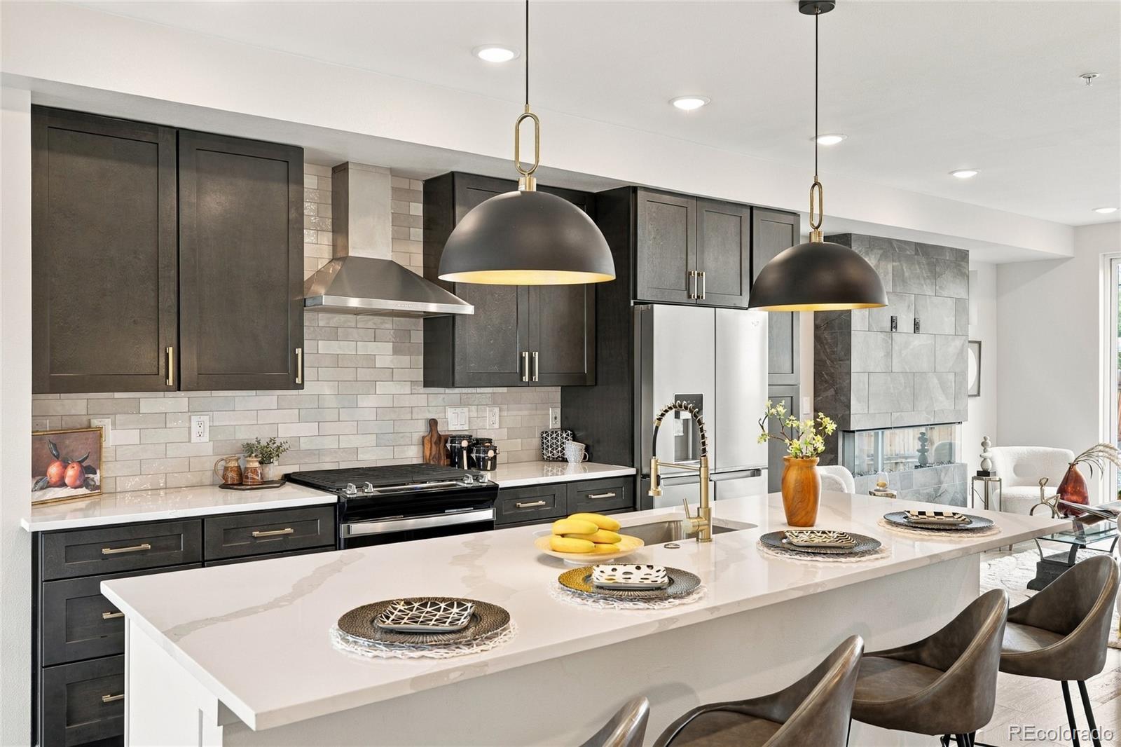 MLS Image #7 for 2432  ames street,edgewater, Colorado