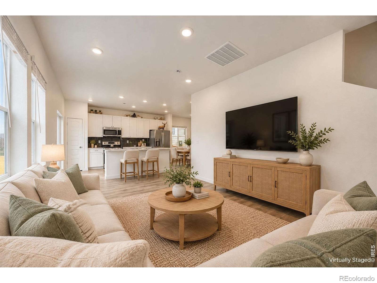 MLS Image #18 for 740  ayrshire road,johnstown, Colorado