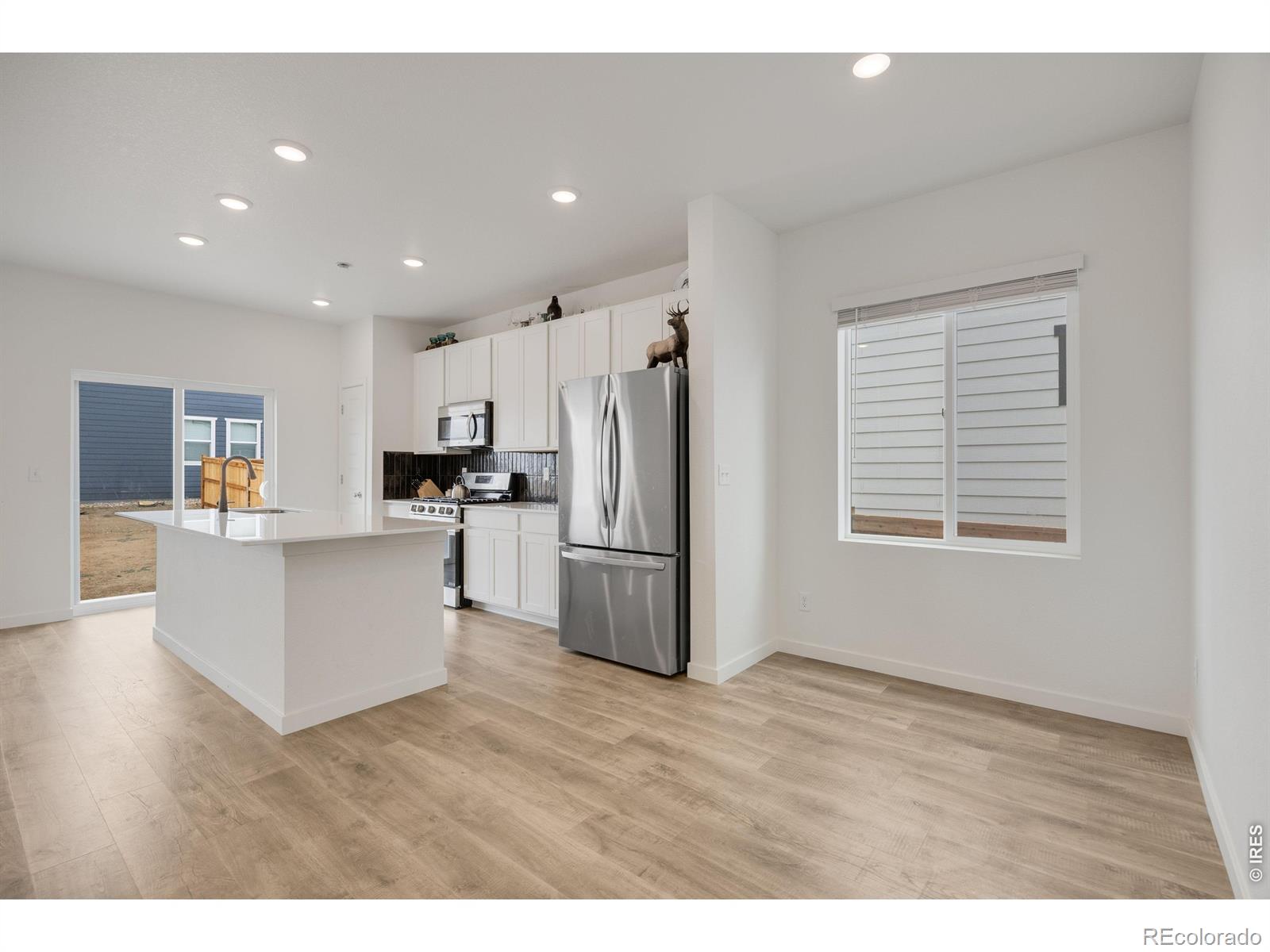 MLS Image #9 for 740  ayrshire road,johnstown, Colorado