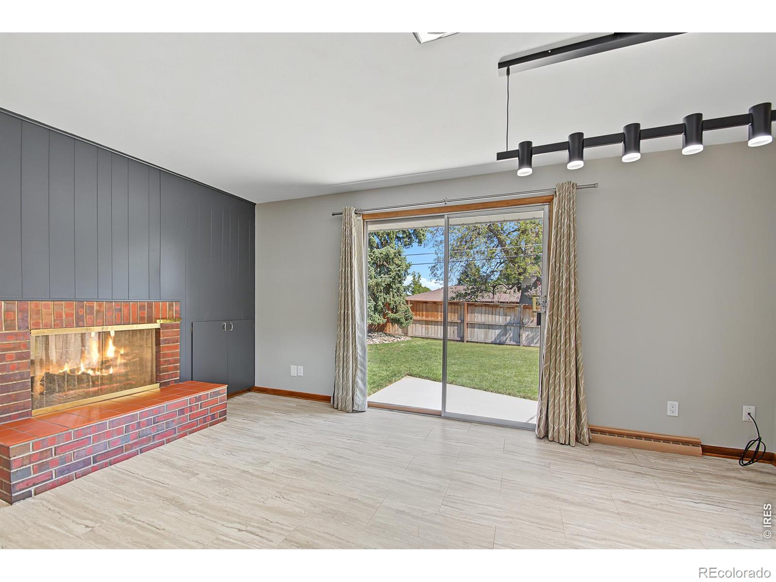 MLS Image #16 for 2408 s utica street,denver, Colorado