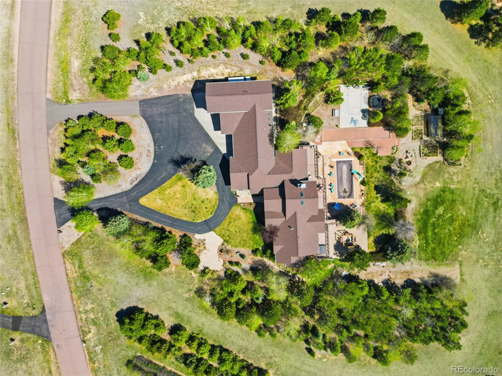MLS Image #39 for 19410  bright wing trail,colorado springs, Colorado