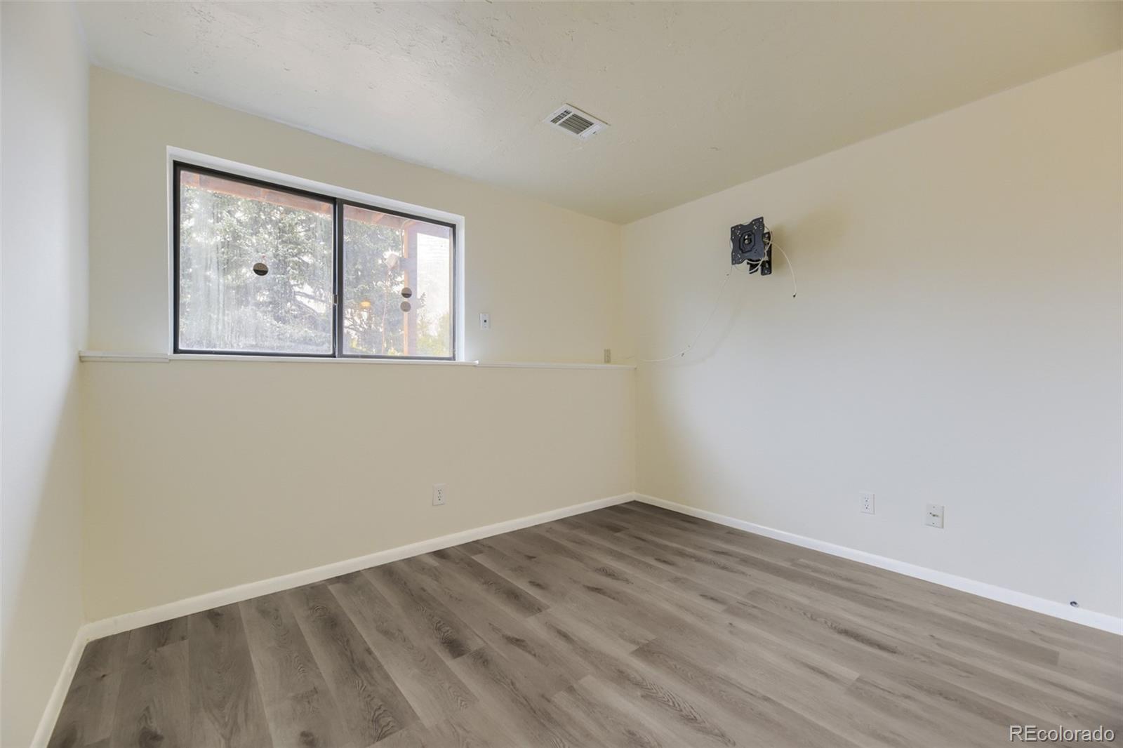 MLS Image #10 for 3927 s pitkin way,aurora, Colorado