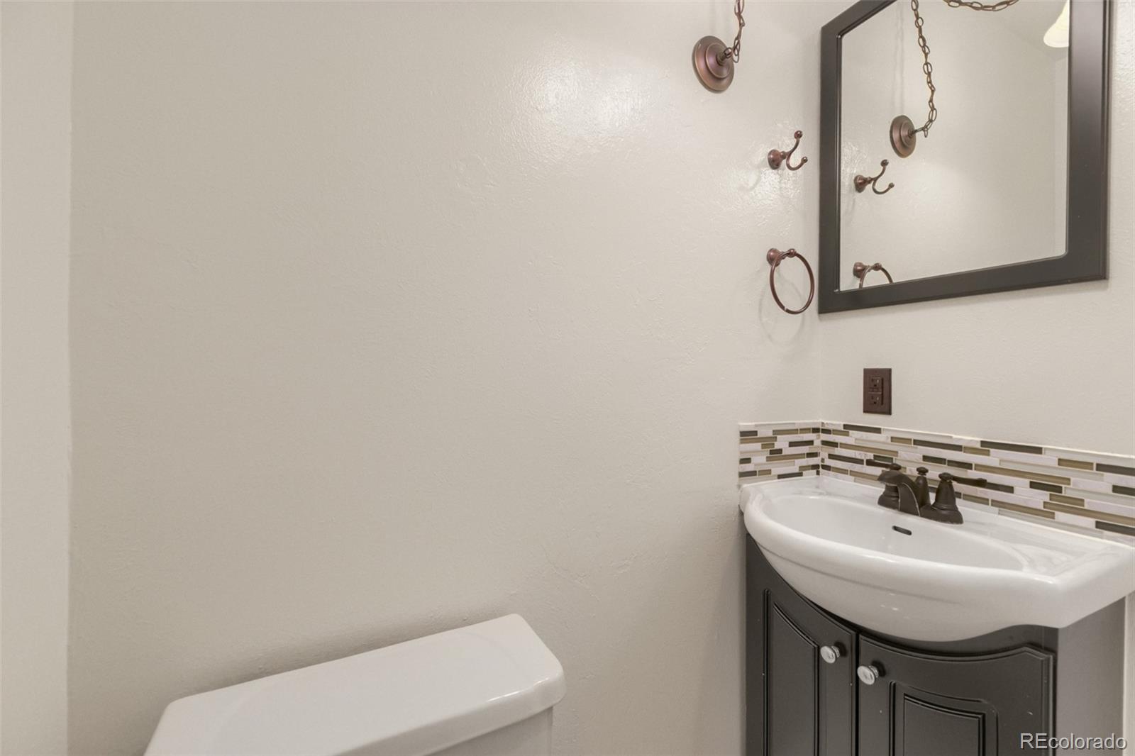 MLS Image #12 for 3927 s pitkin way,aurora, Colorado