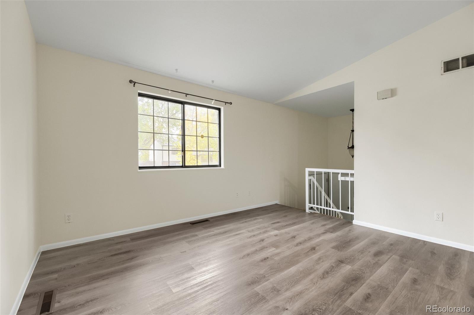 MLS Image #8 for 3927 s pitkin way,aurora, Colorado