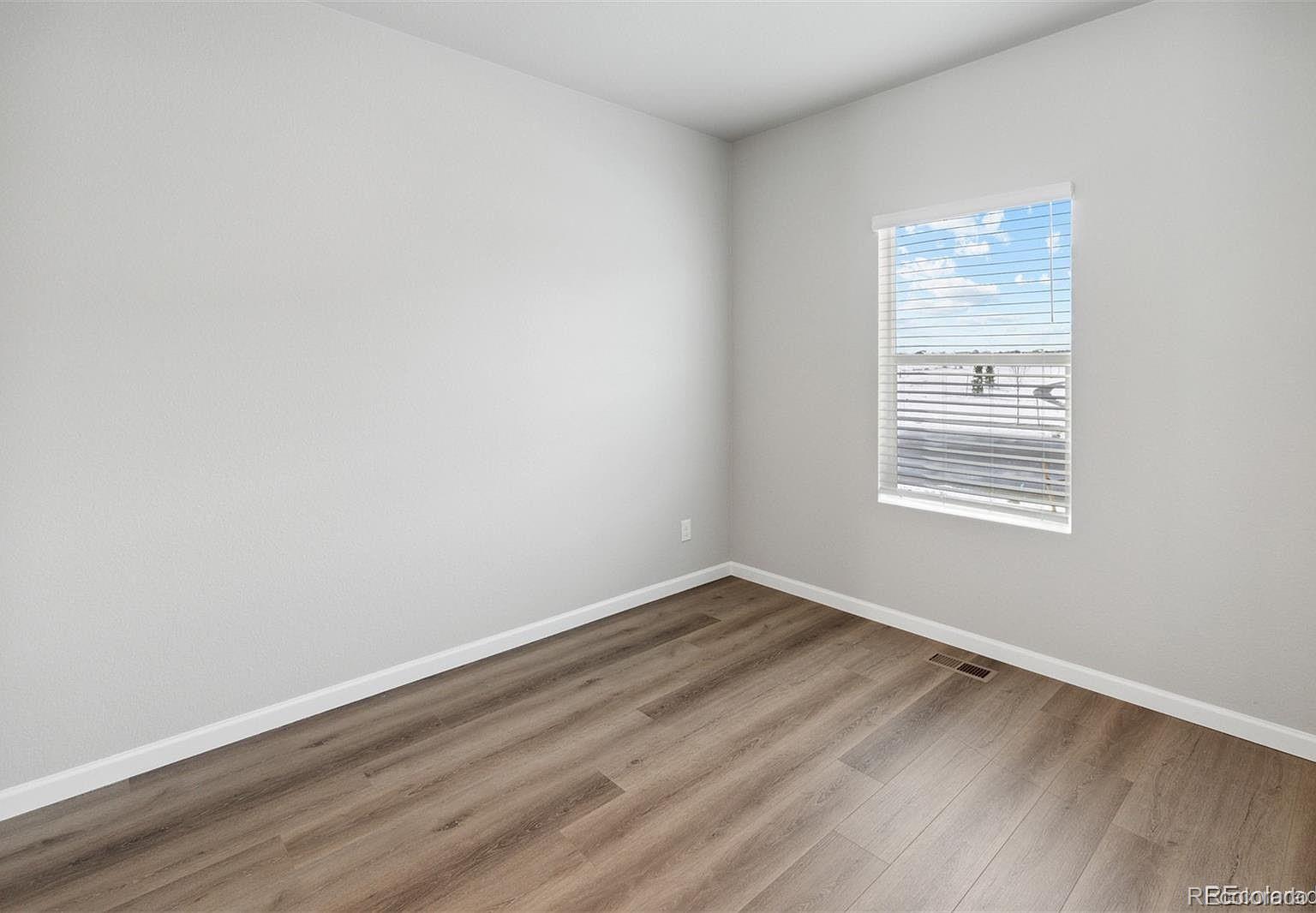 MLS Image #7 for 942  payton avenue,fort lupton, Colorado