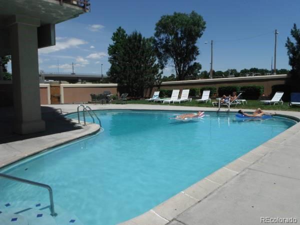 MLS Image #18 for 2225  buchtel boulevard,denver, Colorado