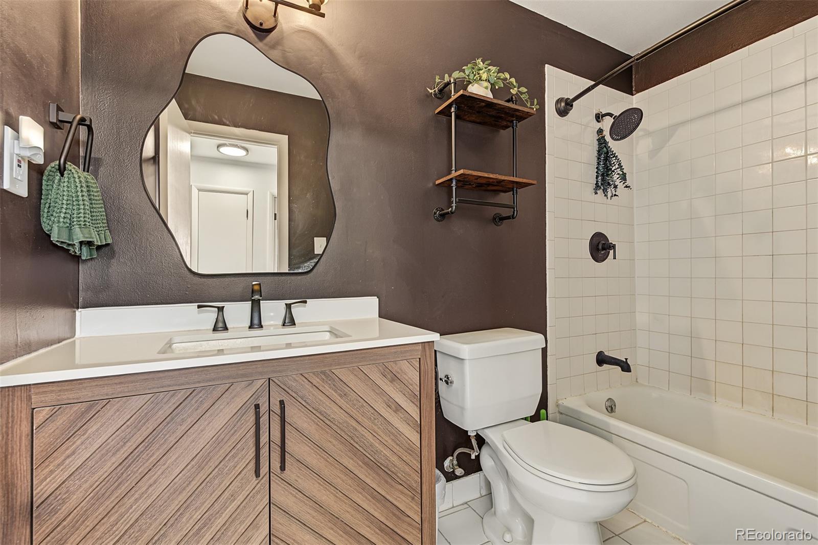 MLS Image #18 for 8420  clarkson street,denver, Colorado