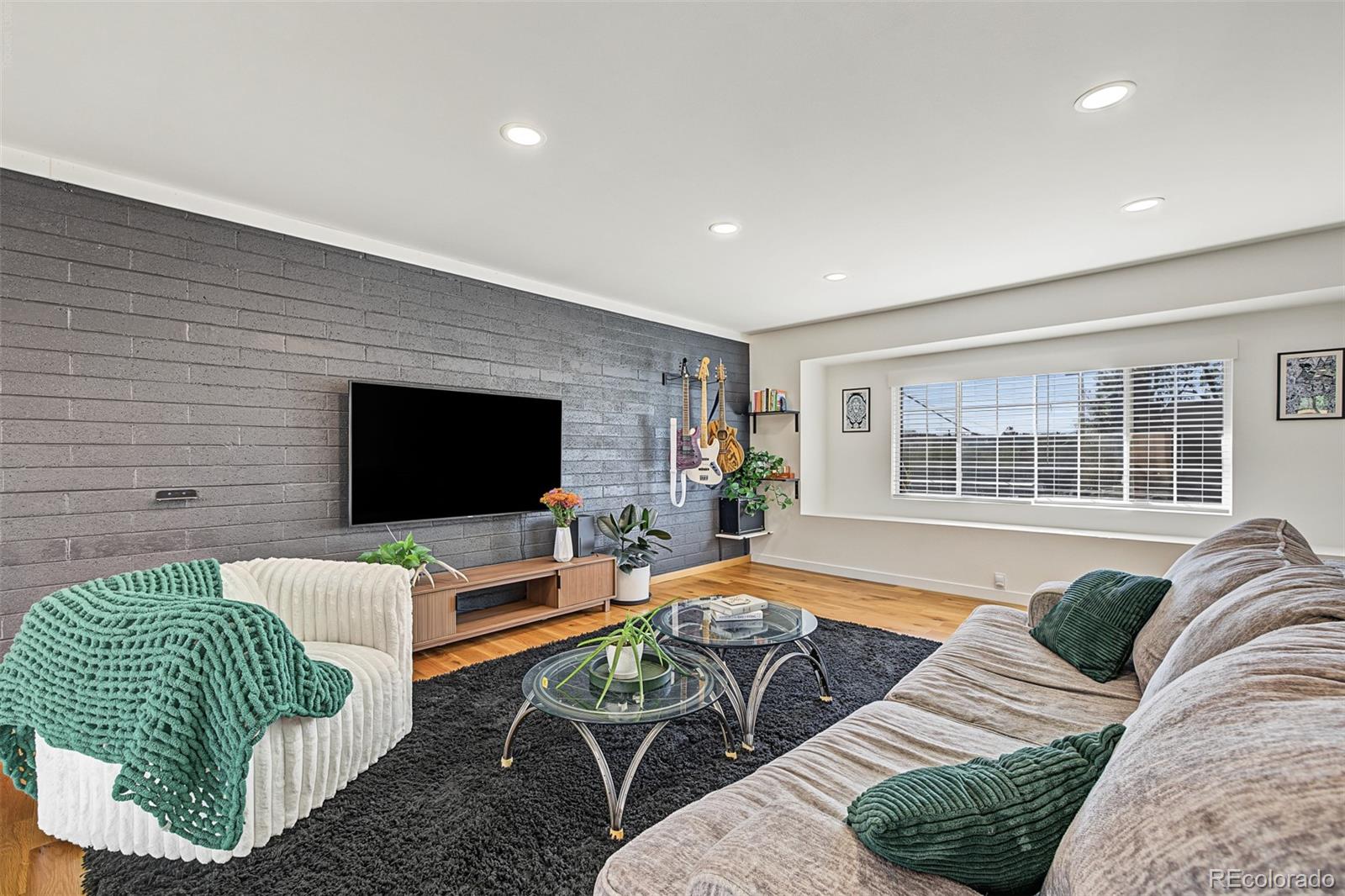 MLS Image #3 for 8420  clarkson street,denver, Colorado
