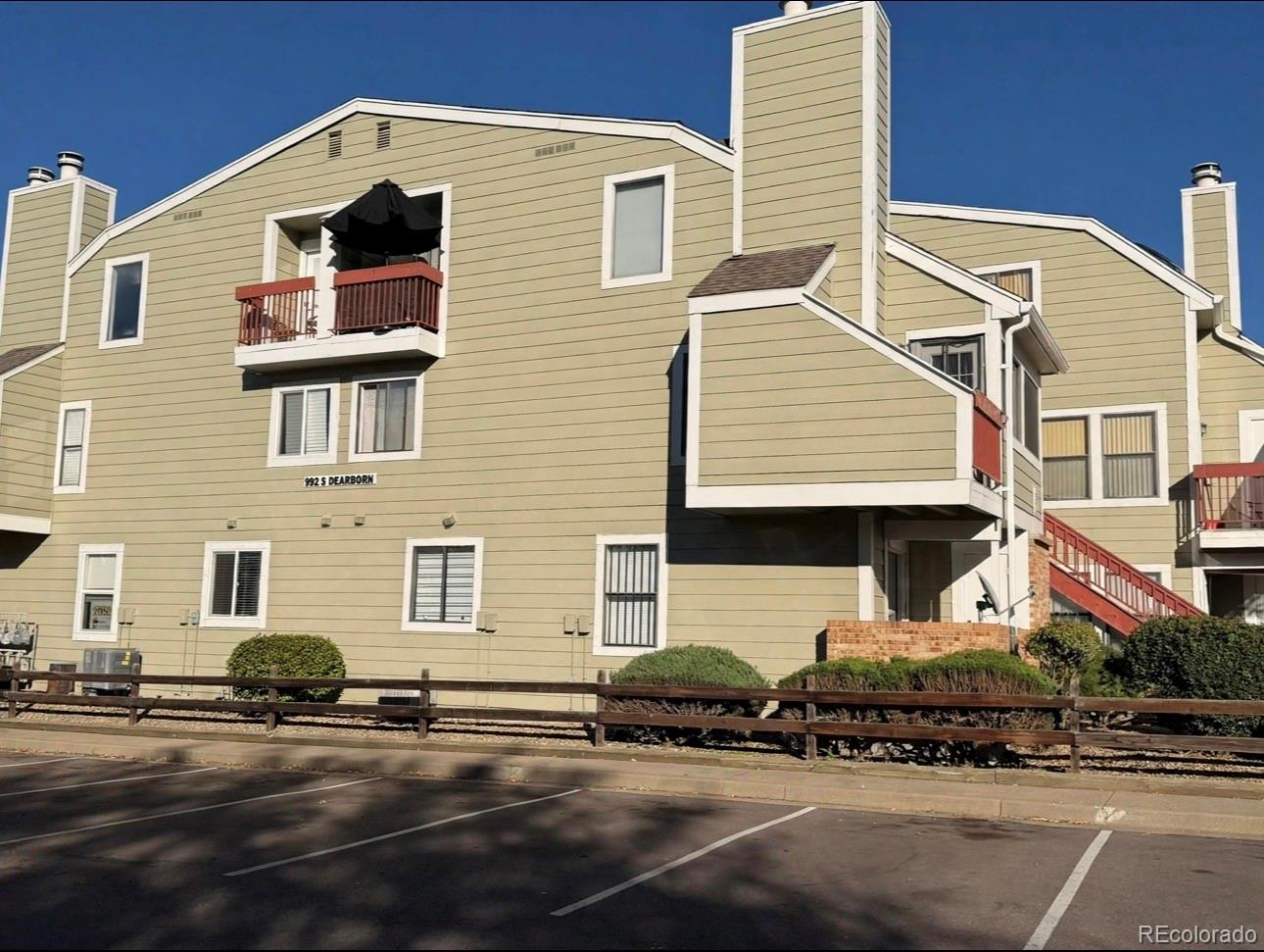 MLS Image #11 for 992 s dearborn way 12,aurora, Colorado