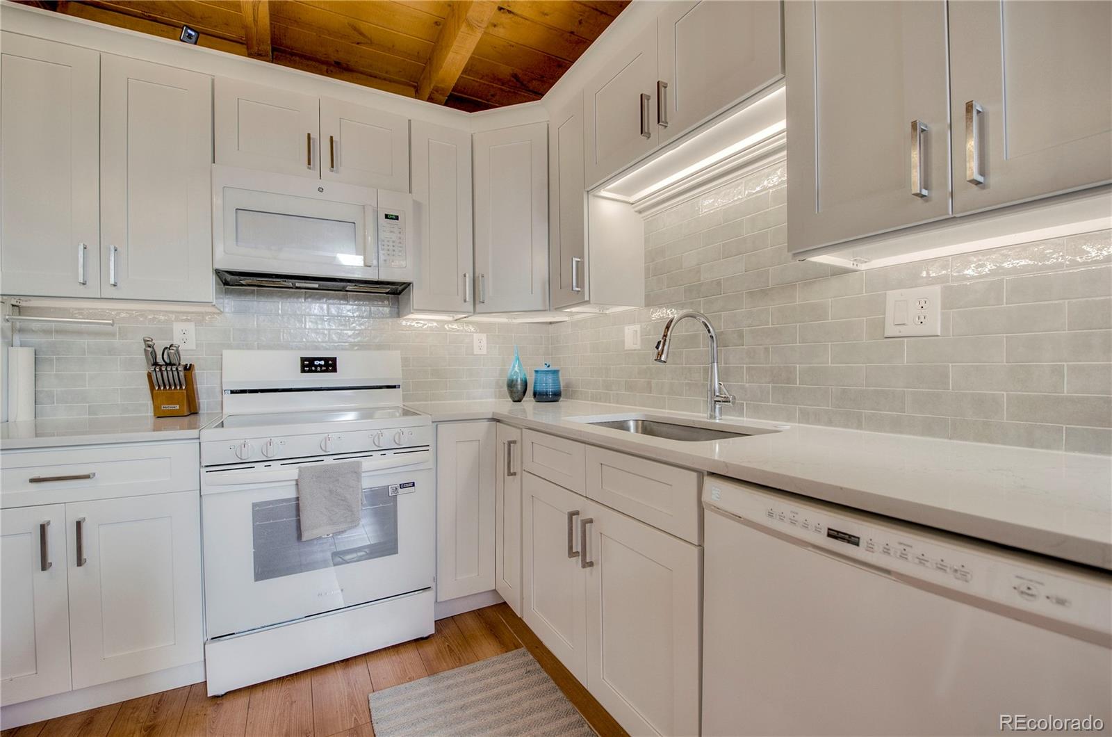 MLS Image #7 for 4400  lodge pole circle,silverthorne, Colorado