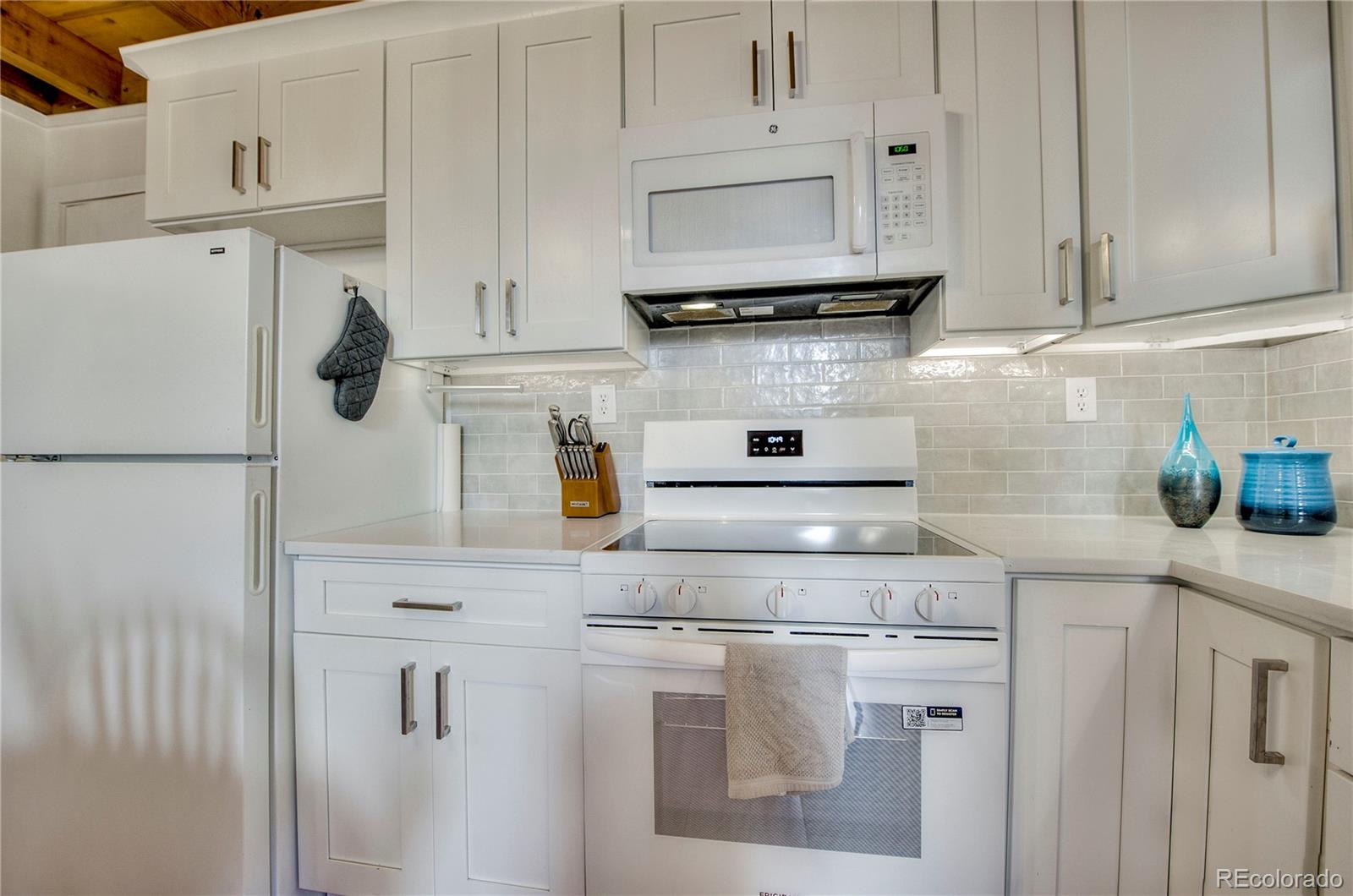 MLS Image #9 for 4400  lodge pole circle,silverthorne, Colorado