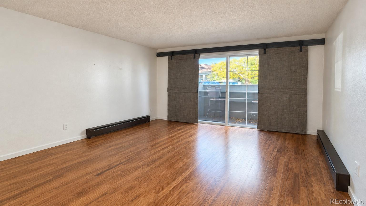 MLS Image #2 for 1410  york street 16,denver, Colorado