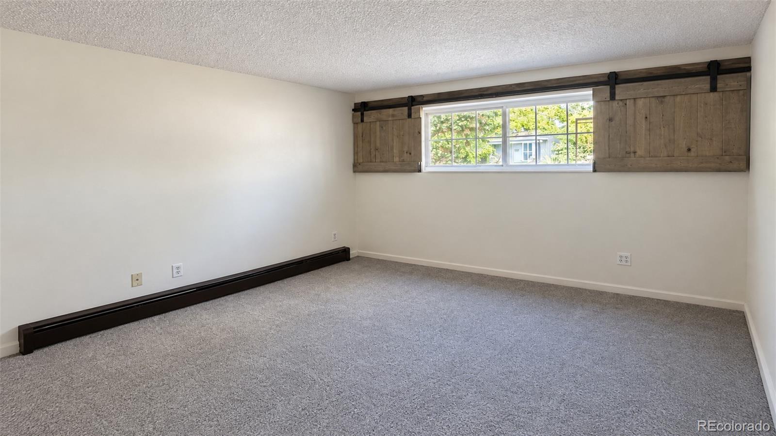 MLS Image #7 for 1410  york street 16,denver, Colorado