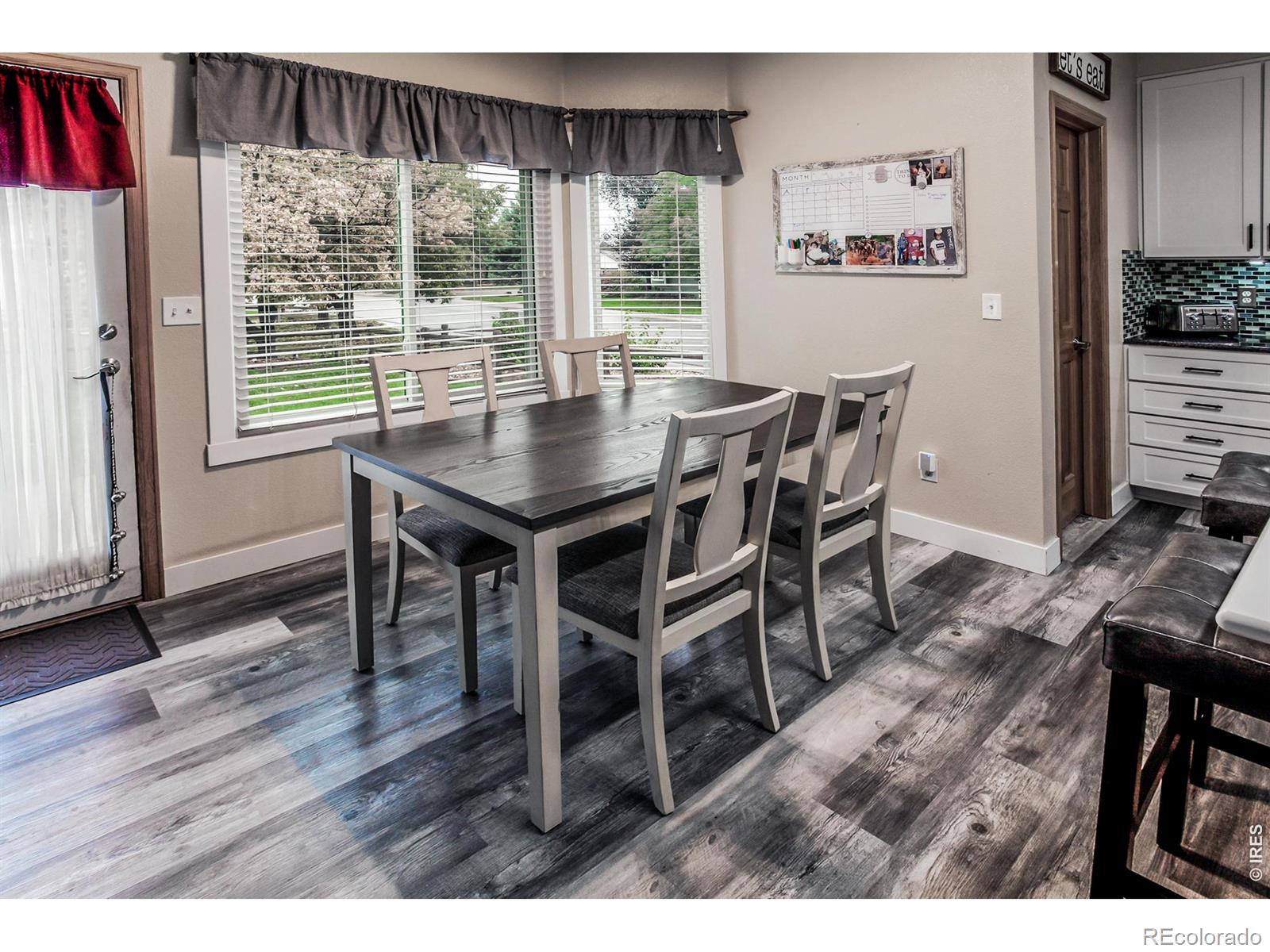 MLS Image #14 for 2006  pacific court,fort collins, Colorado