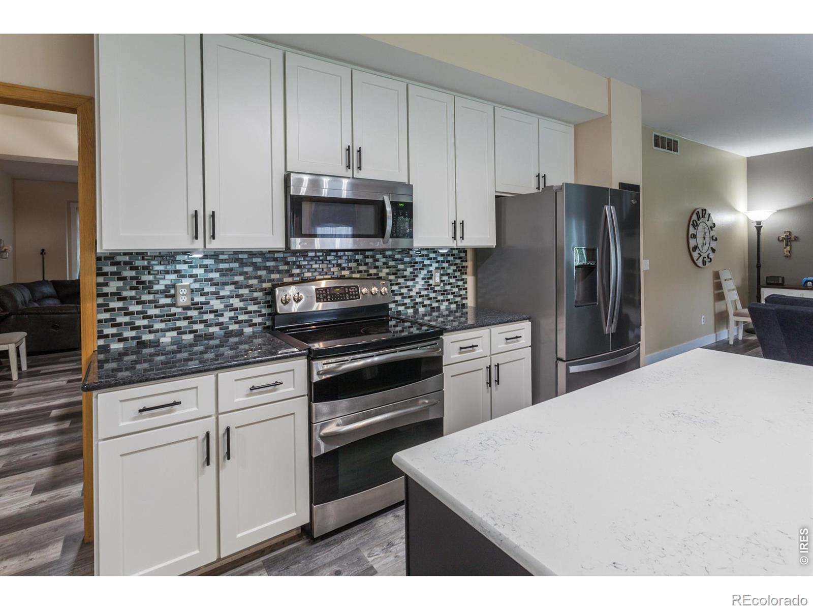MLS Image #19 for 2006  pacific court,fort collins, Colorado