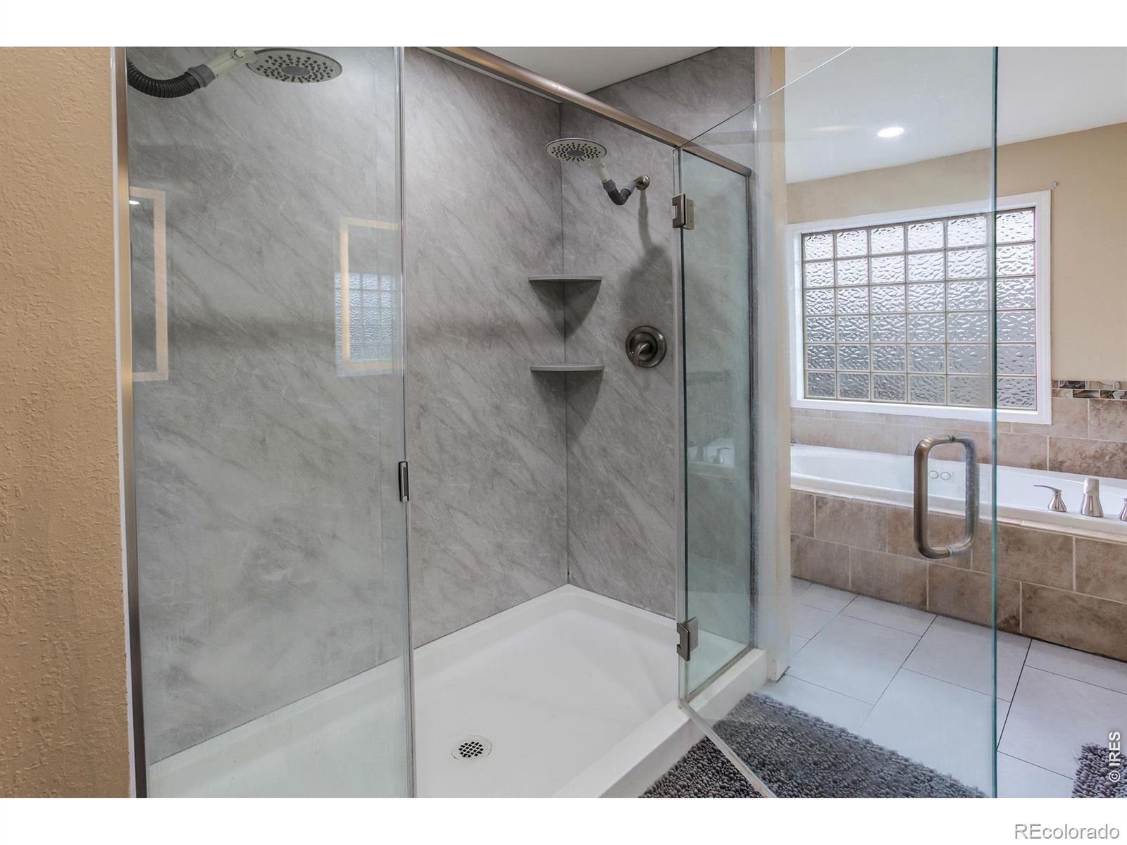 MLS Image #31 for 2006  pacific court,fort collins, Colorado