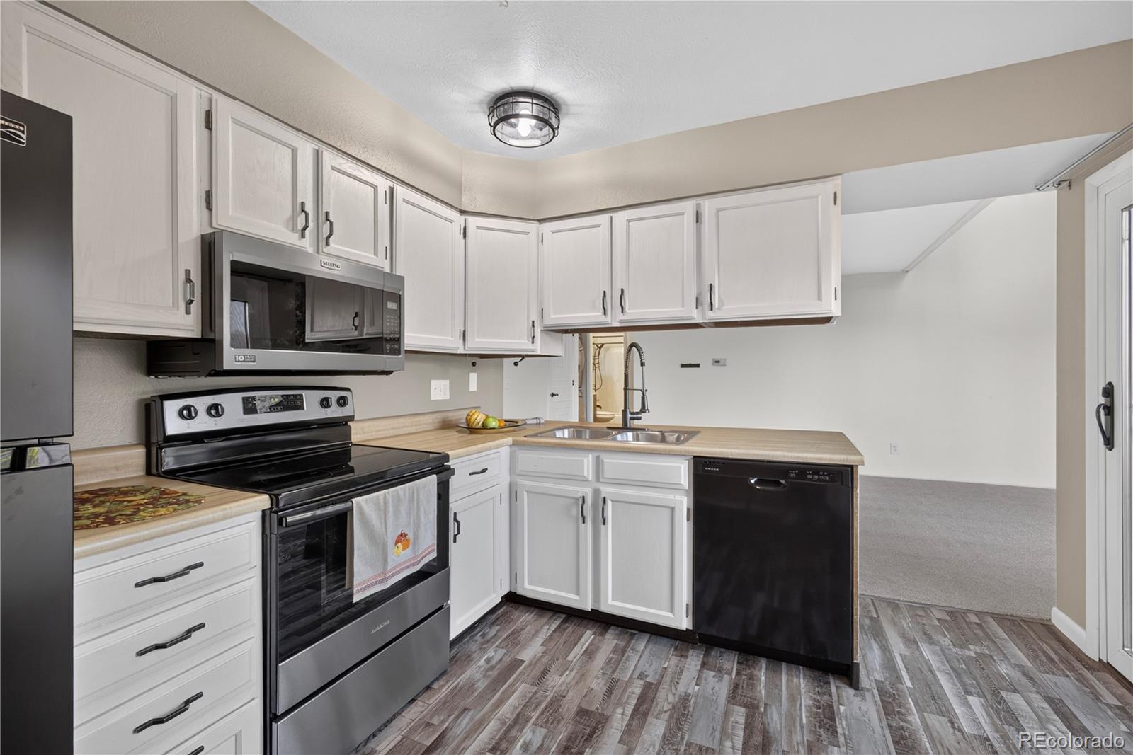 MLS Image #10 for 2415 s xanadu way,aurora, Colorado