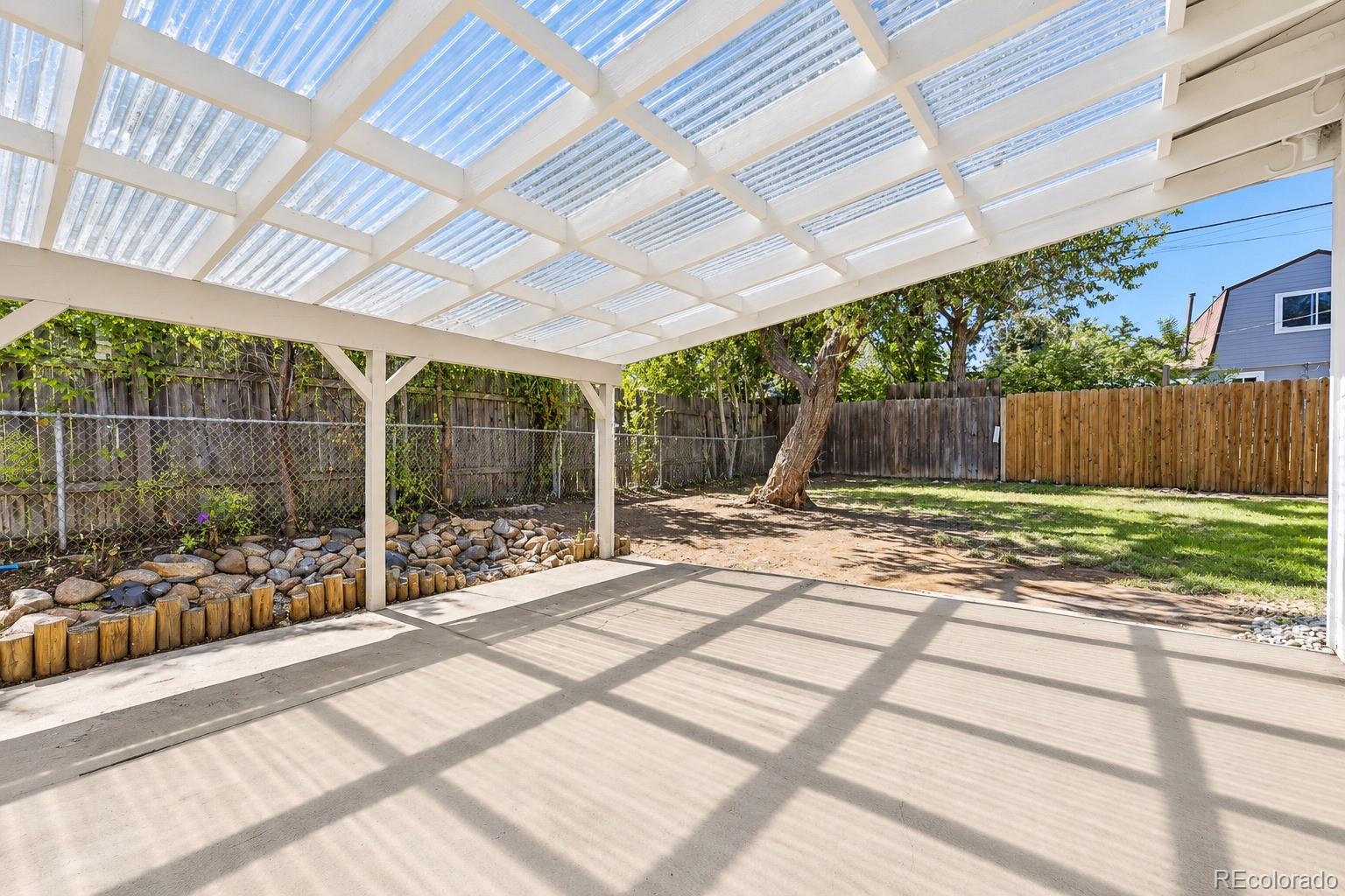 MLS Image #17 for 2631 s green court,denver, Colorado