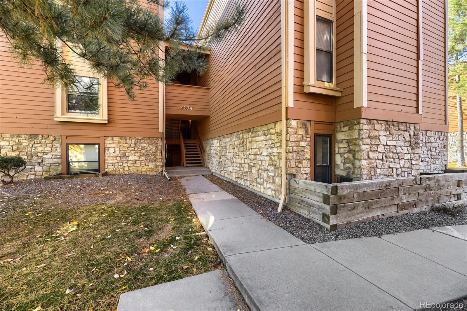 MLS Image #1 for 4294 s salida way 17,aurora, Colorado