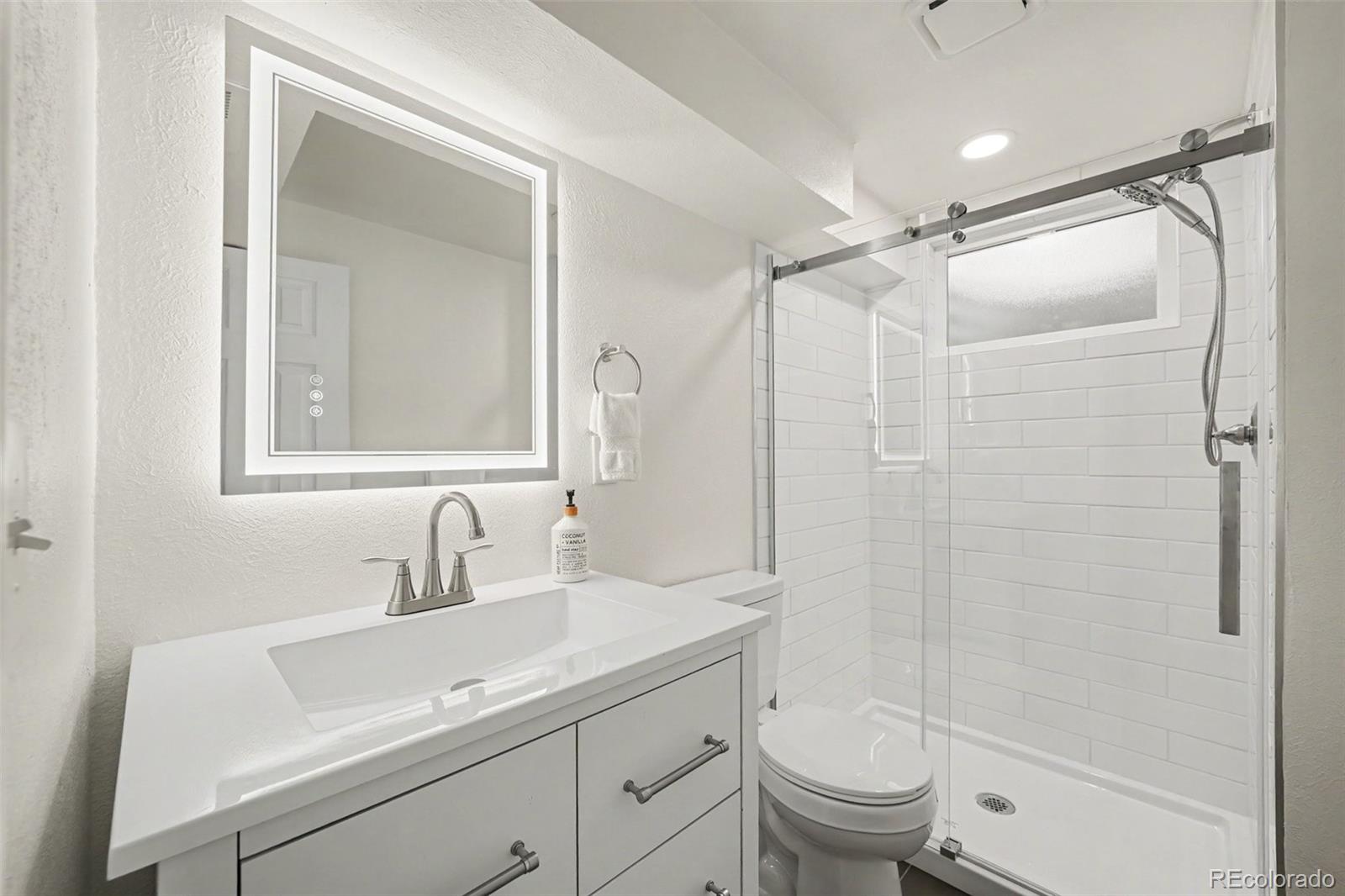 MLS Image #15 for 8374  allison court,arvada, Colorado