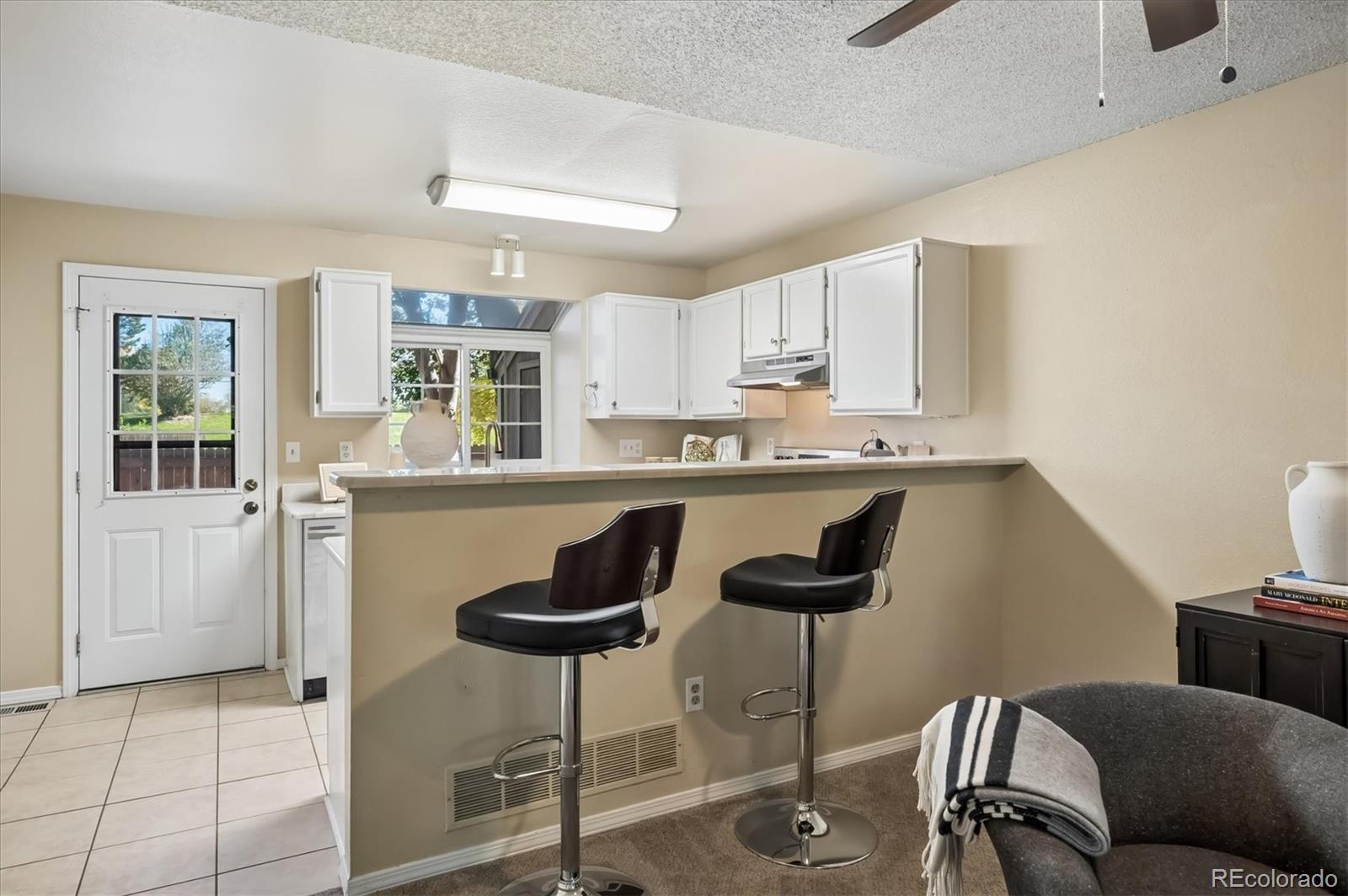 MLS Image #4 for 1218 s flower circle,lakewood, Colorado