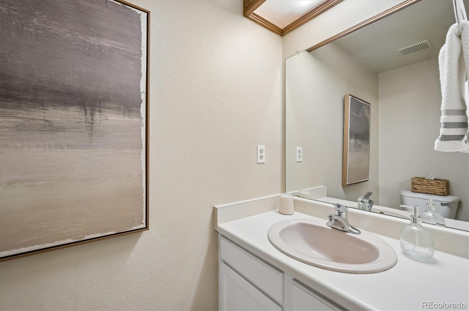 MLS Image #8 for 1218 s flower circle,lakewood, Colorado