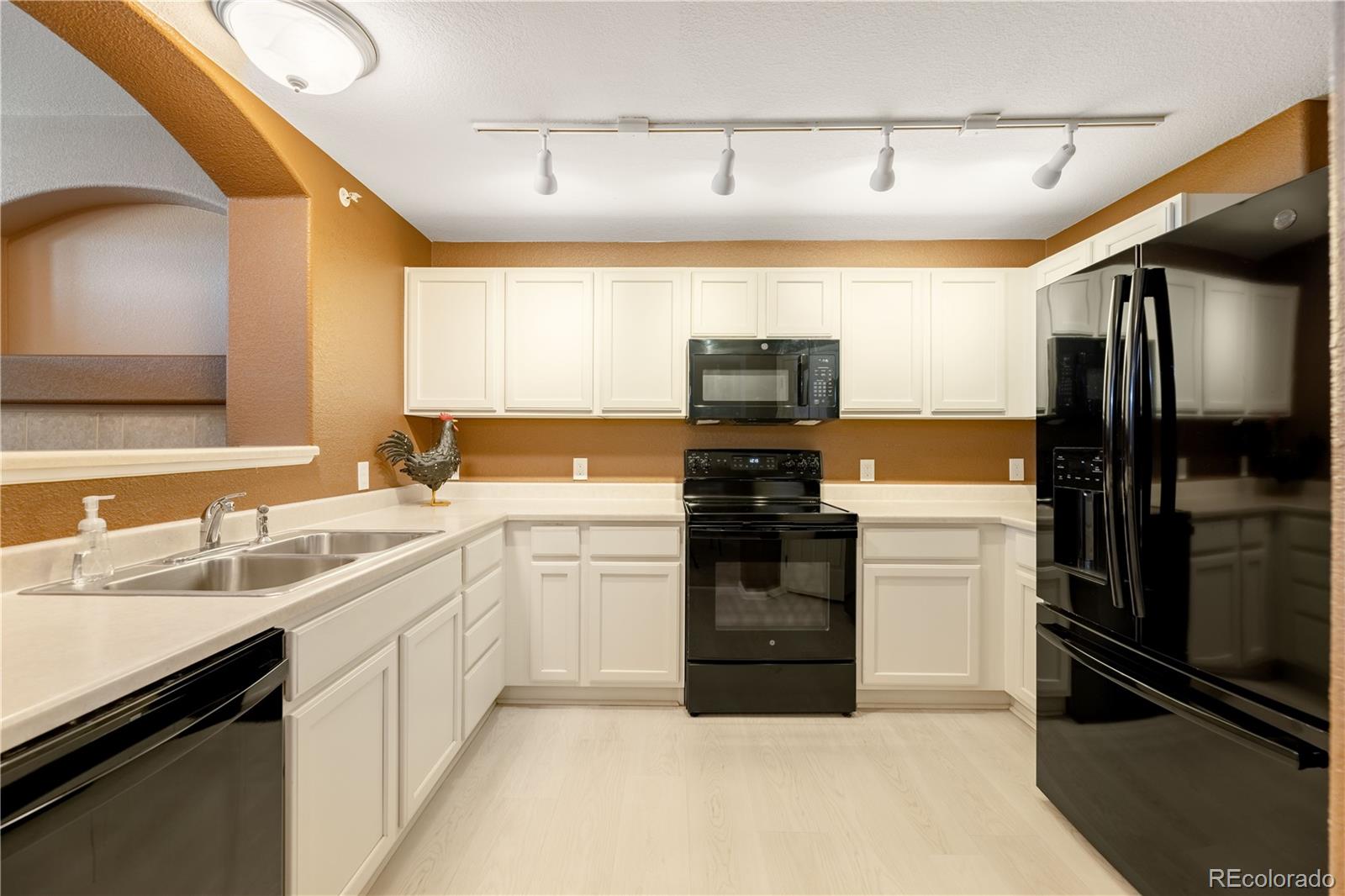 MLS Image #8 for 488  black feather loop,castle rock, Colorado