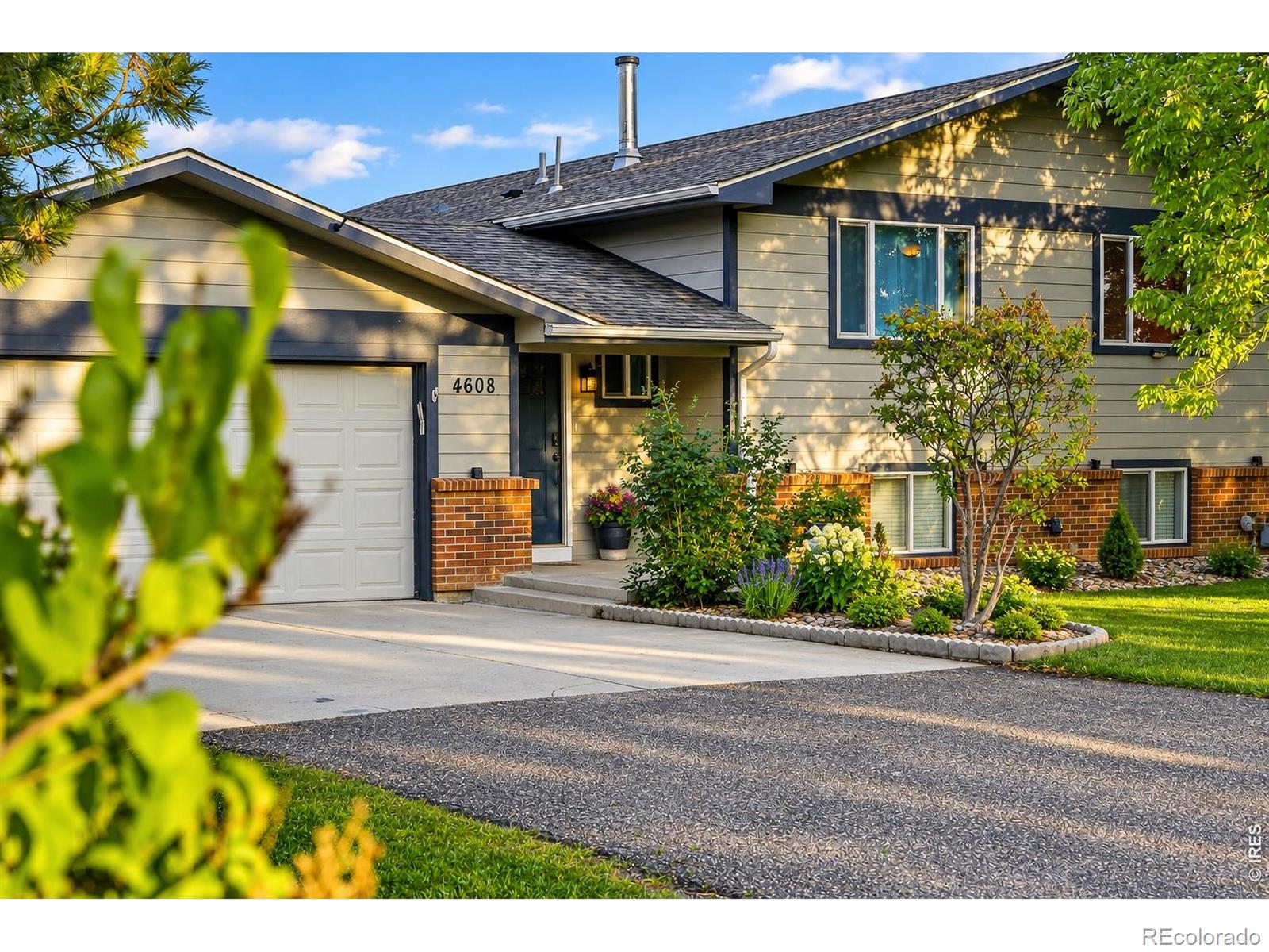 MLS Image #3 for 4608  sunshine court,loveland, Colorado