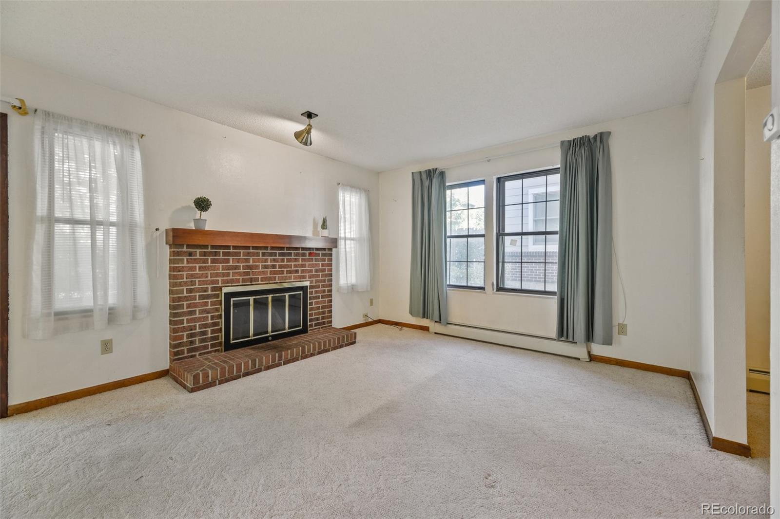 MLS Image #9 for 13955 e oxford place,aurora, Colorado