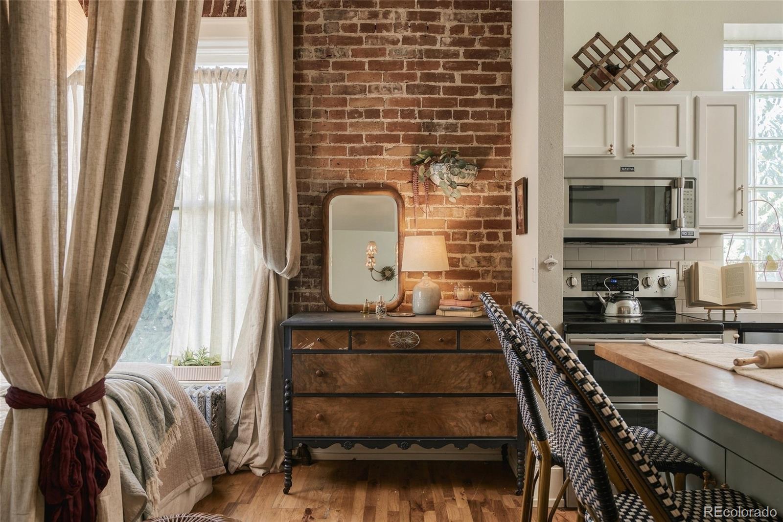 MLS Image #11 for 1368 n downing street,denver, Colorado